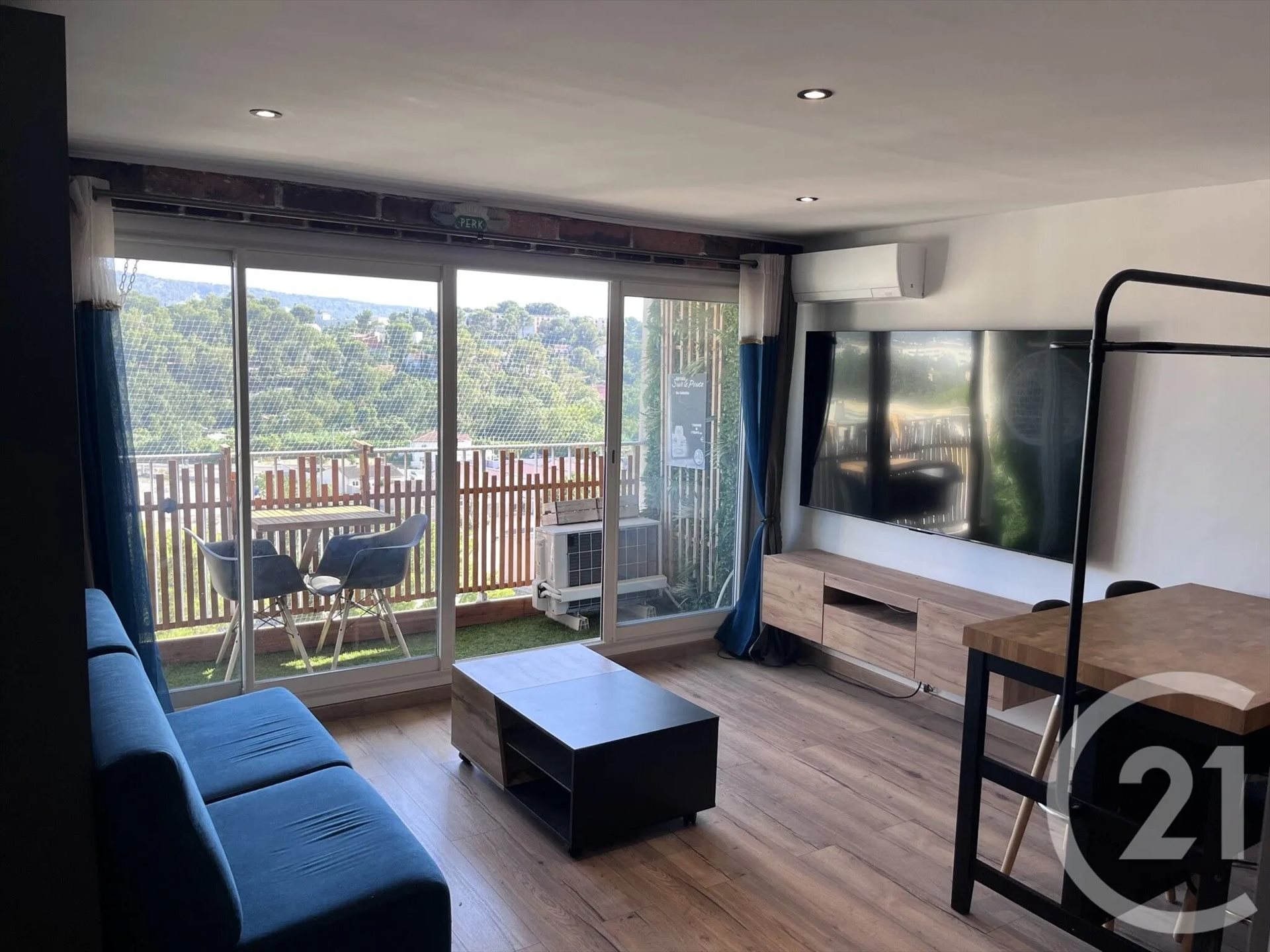 Appartement à louer, 26m², Aubagne