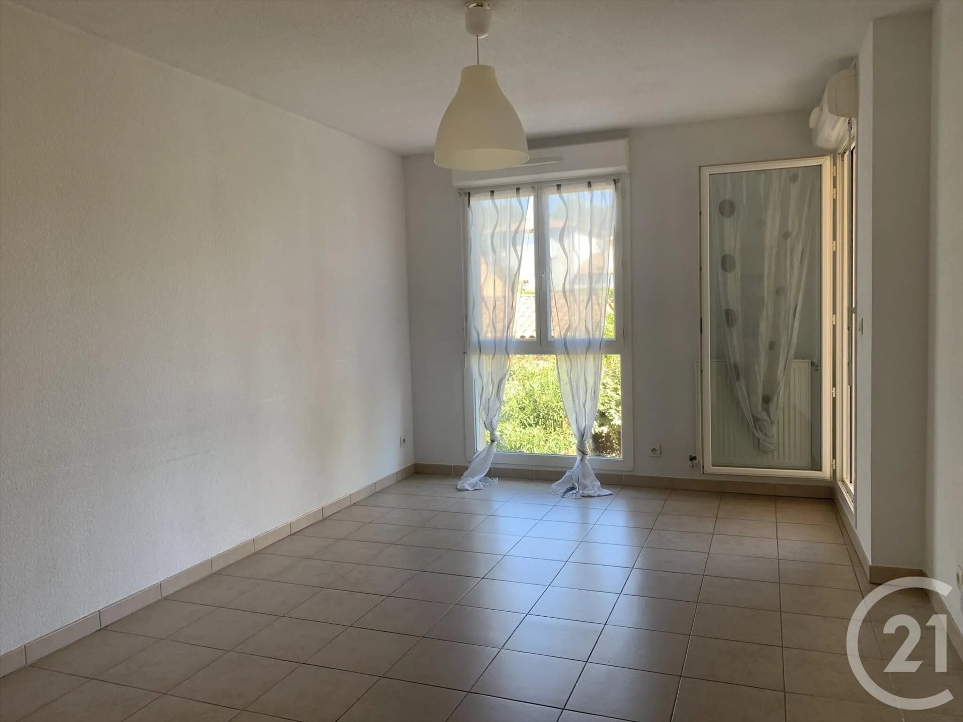 Appartement à louer, 45m², Marseille 13ème