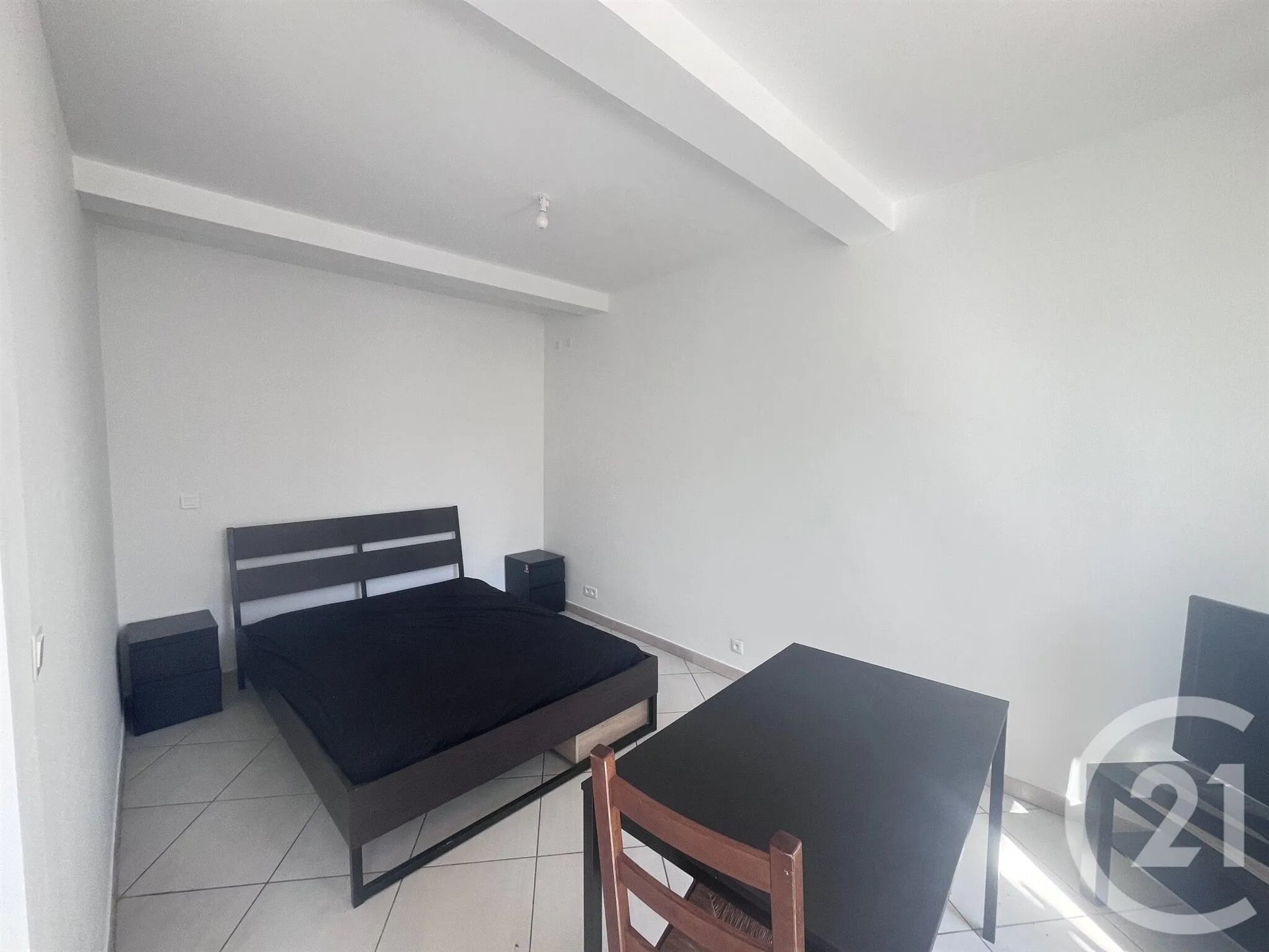 Appartement à louer, 28m², Marseille 15ème