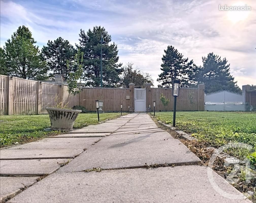 Maison à vendre, 134m², Pomacle