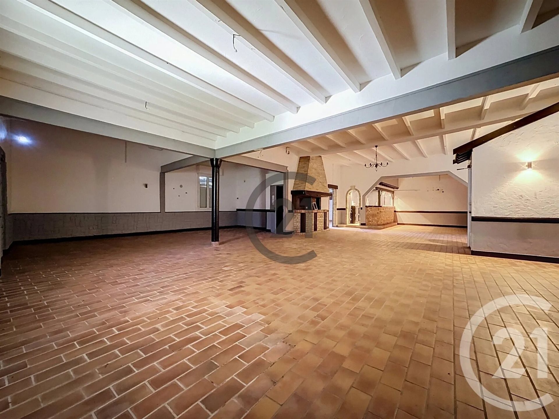 Maison à vendre, 717m², Courcy