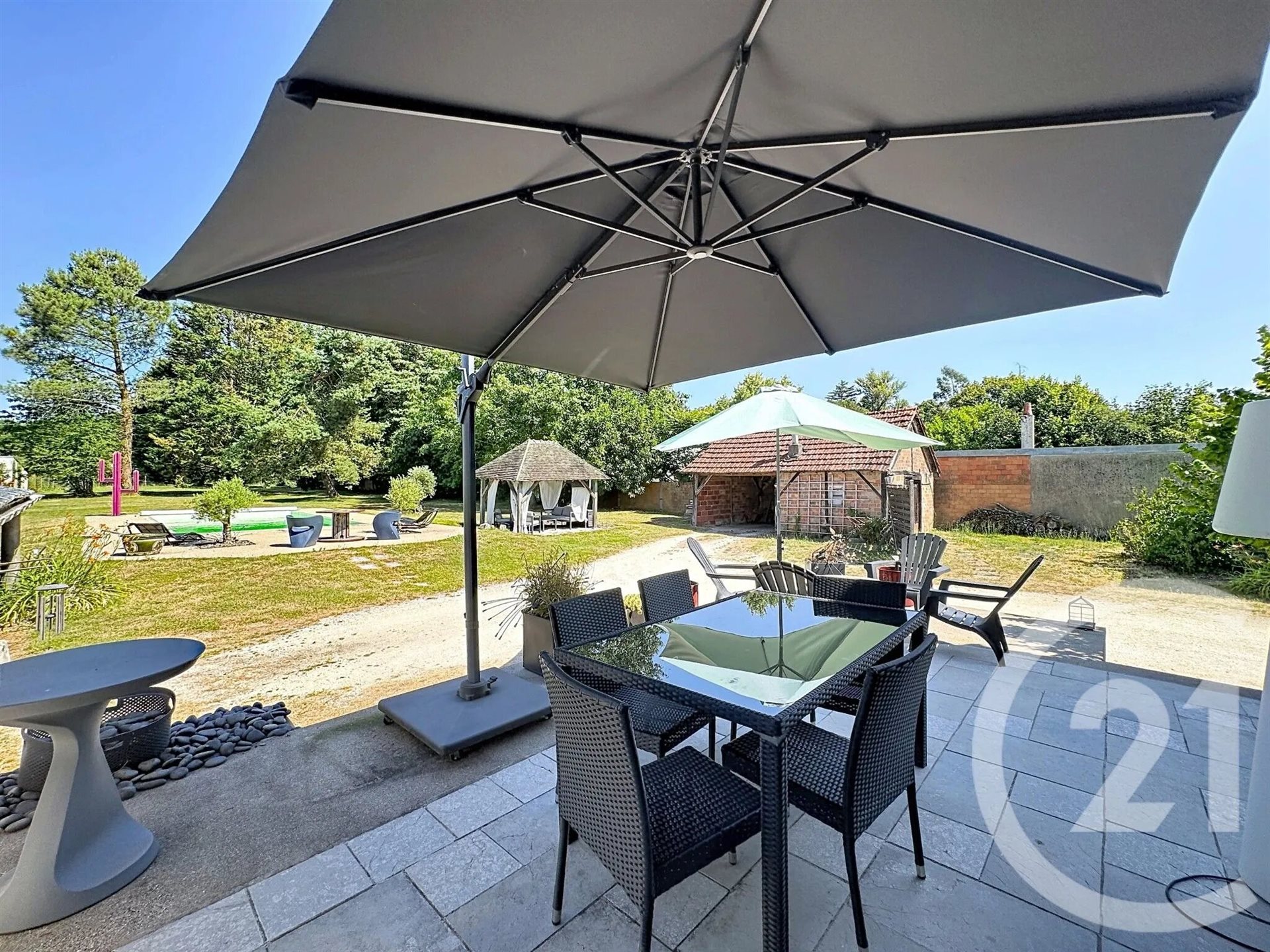 Maison à vendre, 274m², Neuvy-sur-Barangeon