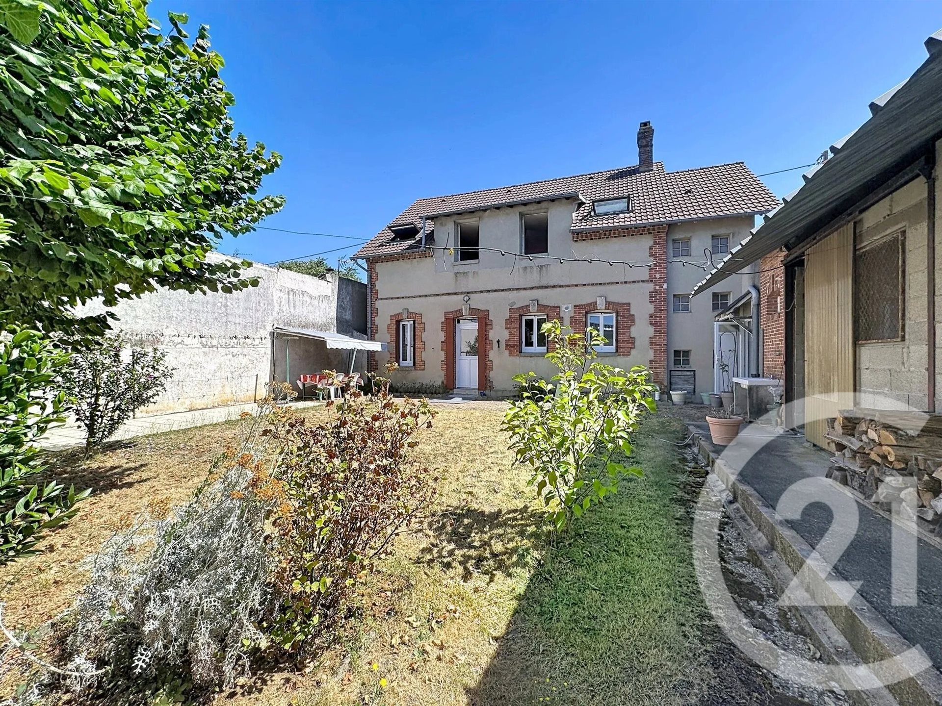 Maison à vendre, 195m², Salbris