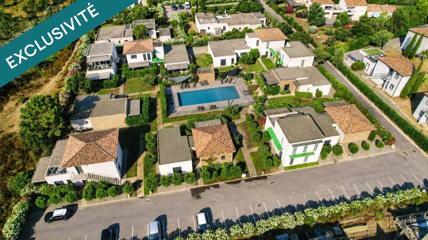 Maison à vendre, 94m², Lecci