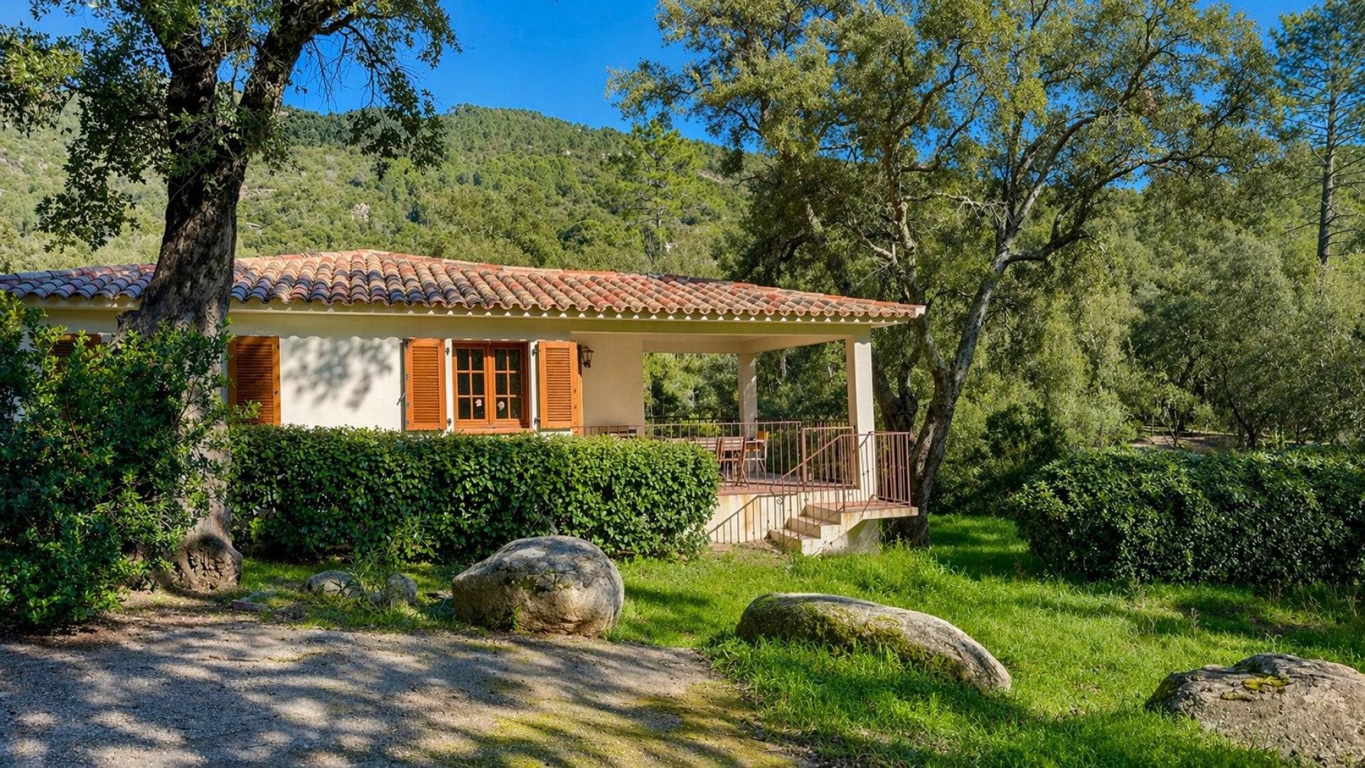 Maison à vendre, 96m², Sainte-Lucie de Porto-Vecchio