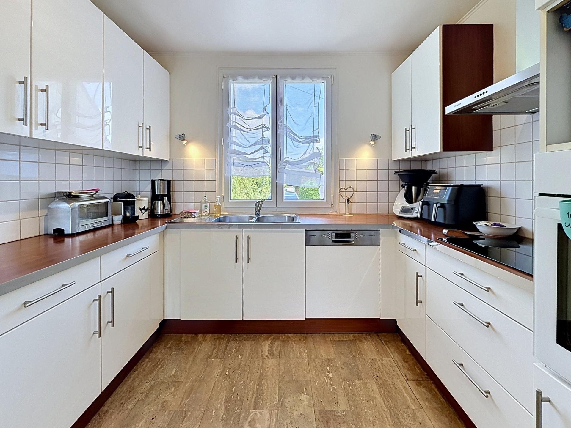 Maison à vendre, 131m², Vineuil-Saint-Firmin