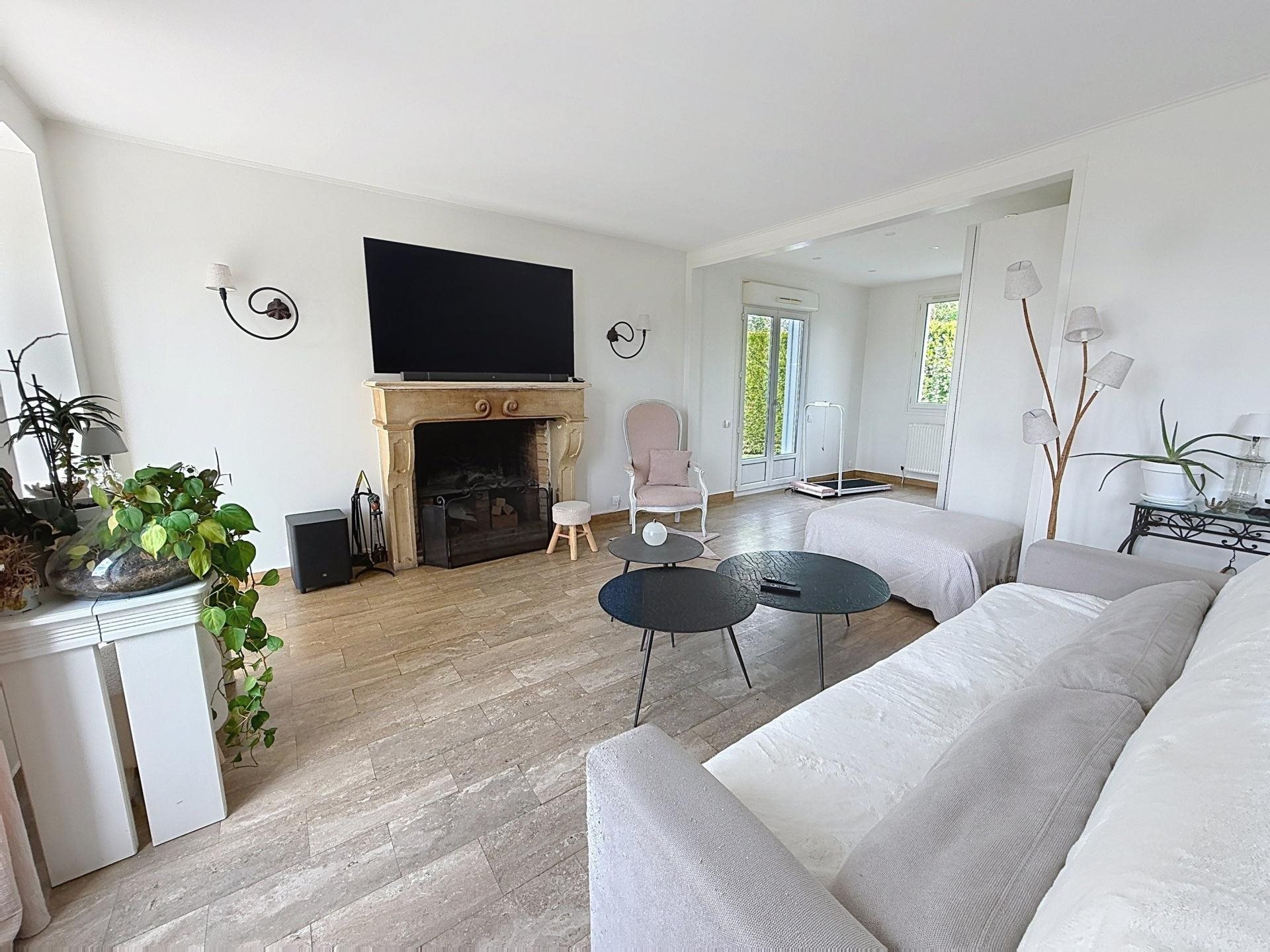Maison à vendre, 131m², Vineuil-Saint-Firmin