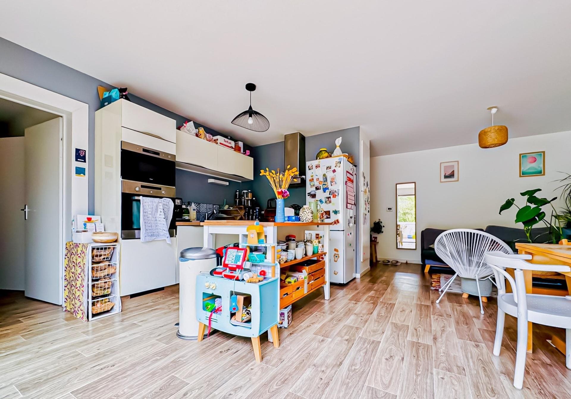 Appartement à vendre, 80m², Bègles