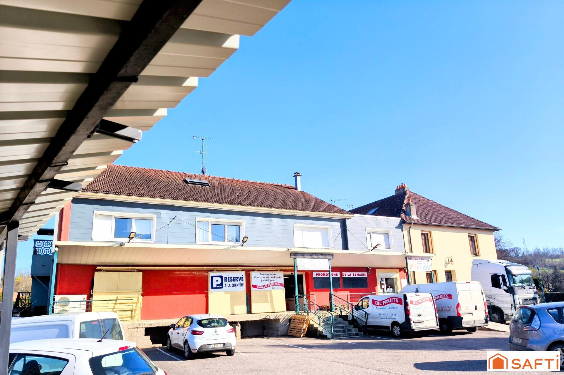 Maison à vendre, 987m², Mirecourt