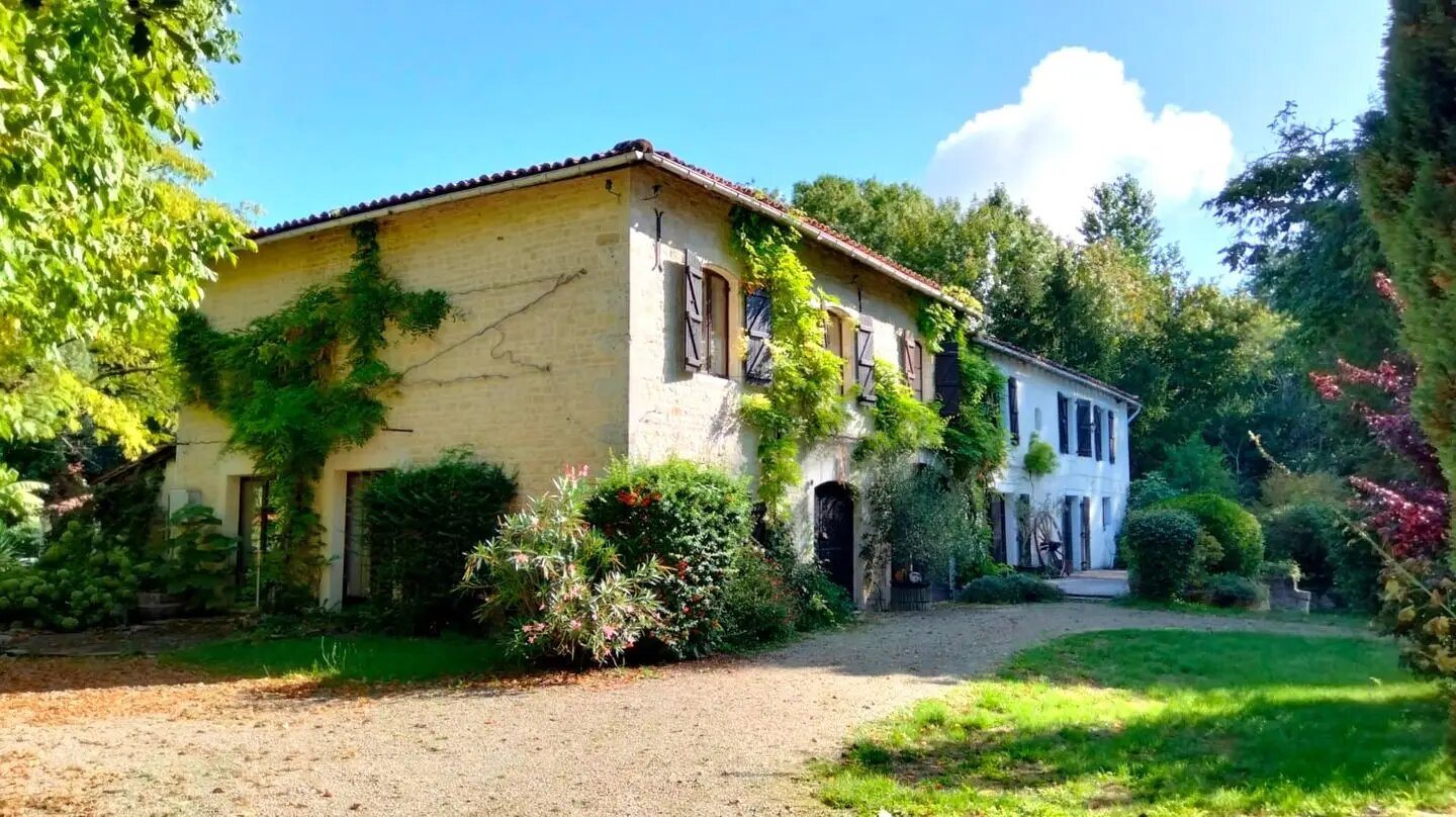 Maison à vendre, 340m², Saint-Fraigne