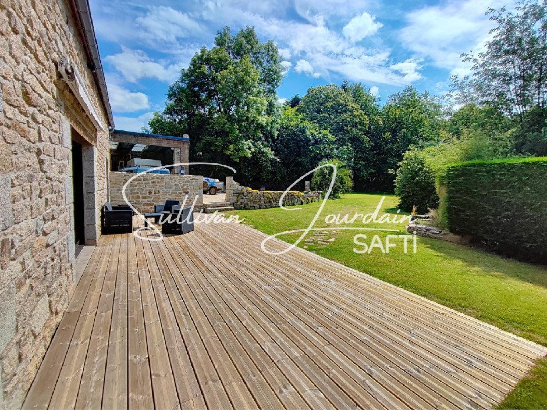 Maison à vendre, 143m², Plourin-lès-Morlaix