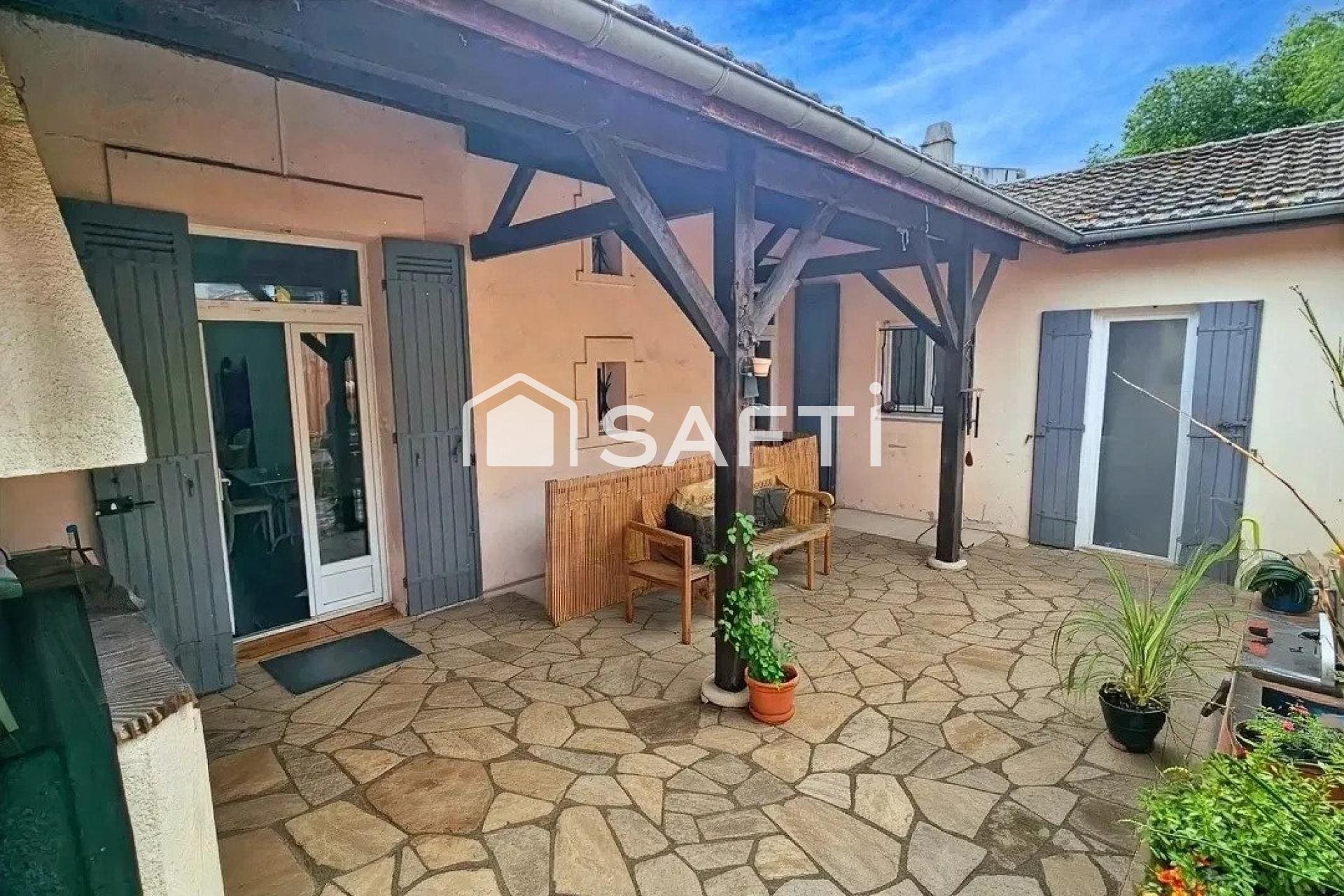 Maison à vendre, 148m², Bergerac