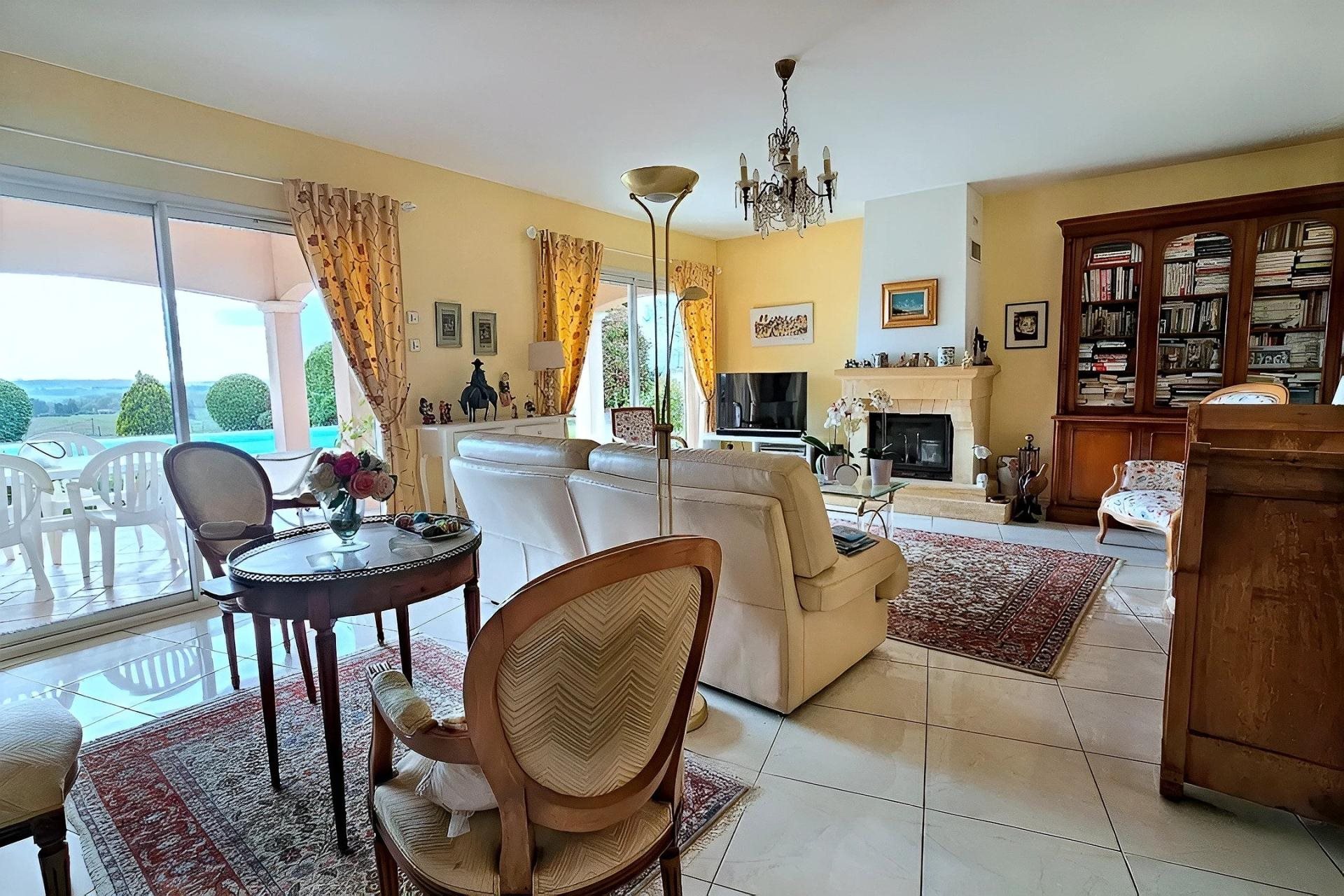 Maison à vendre, 147m², Pomport