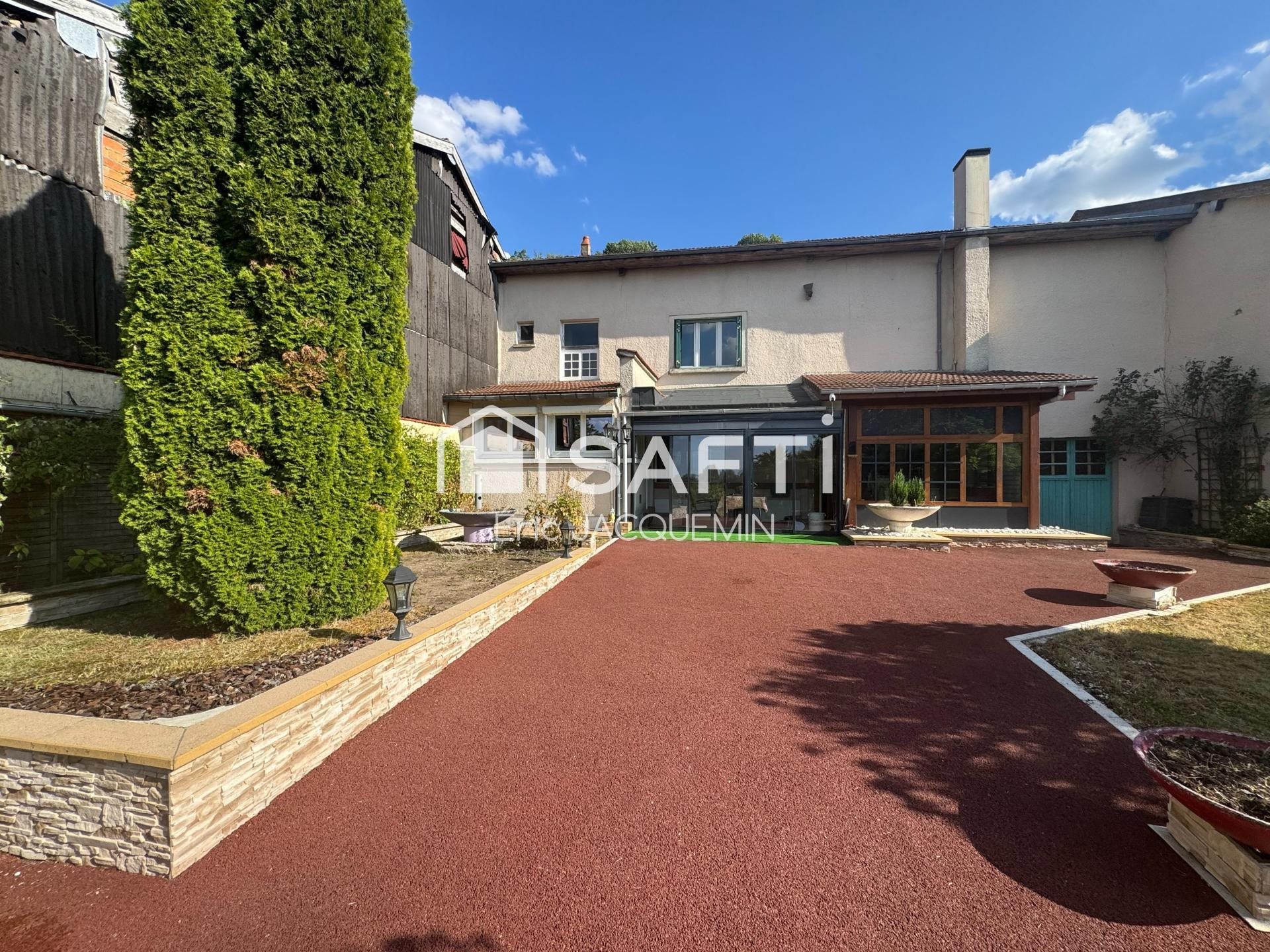 Maison à vendre, 263m², Clermont-en-Argonne