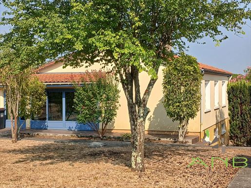 Huis te koop in Ruelle-sur-Touvre