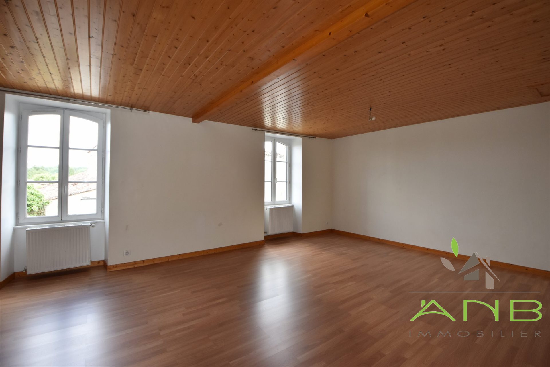 Maison à vendre, 289m², Montbron
