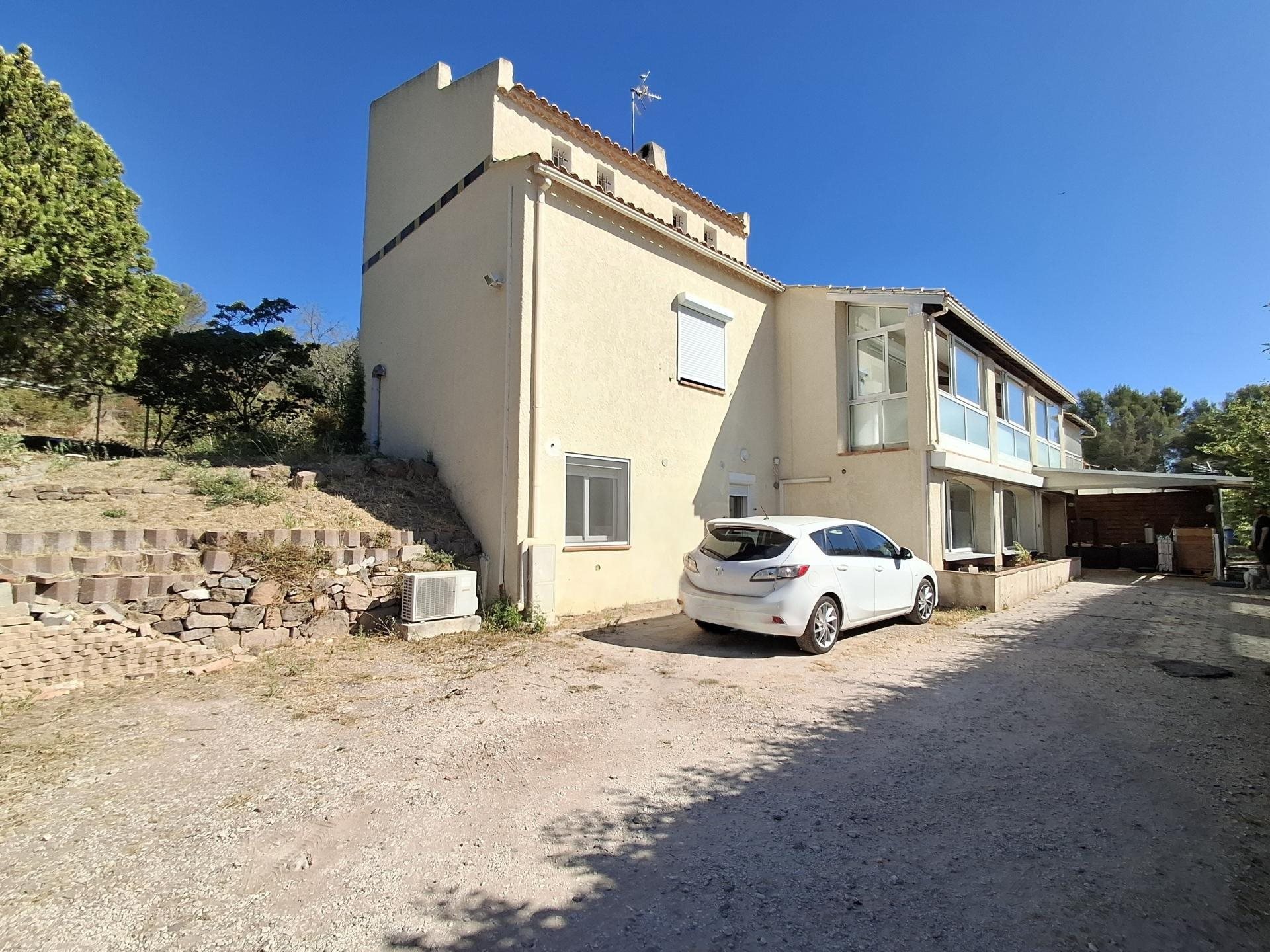 Maison à vendre, 194m², La Crau