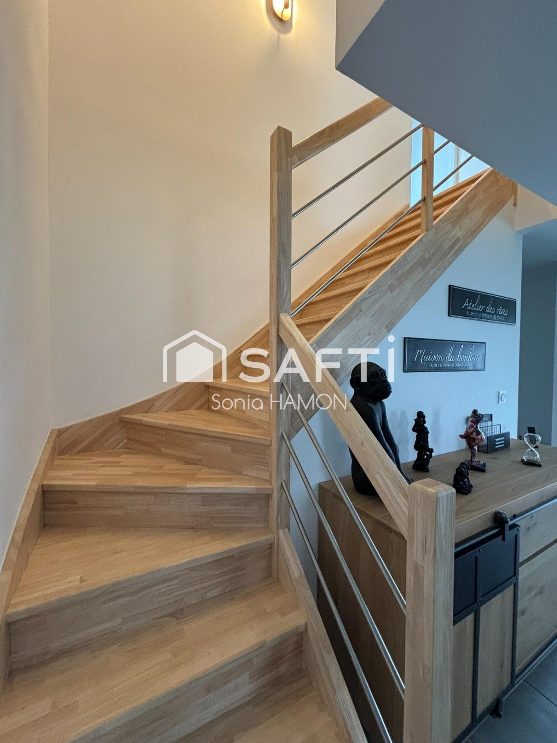 Maison à vendre, 93m², Mespaul