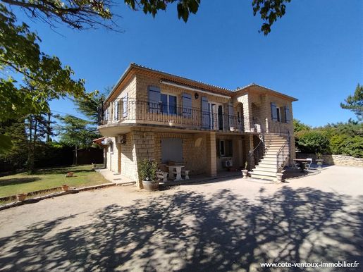 Maison 8 pièces 201 m² · à Mazan · 201 m² · 449 000 €