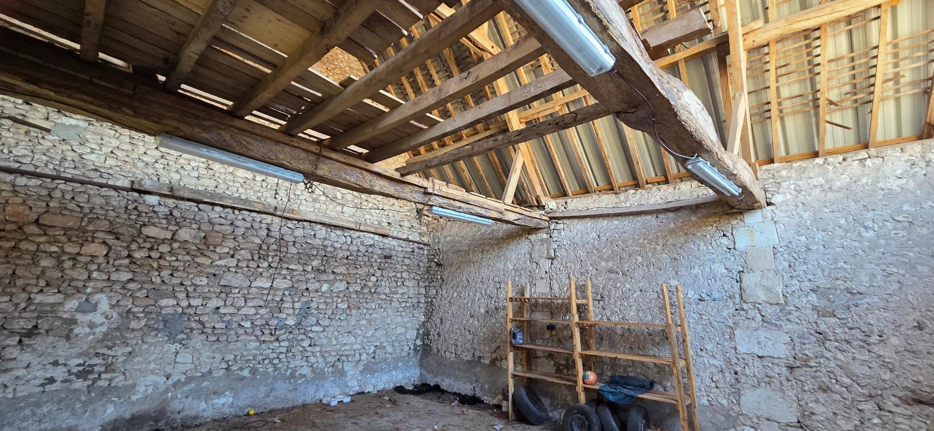 Maison à vendre, 50m², Tournon-Saint-Pierre