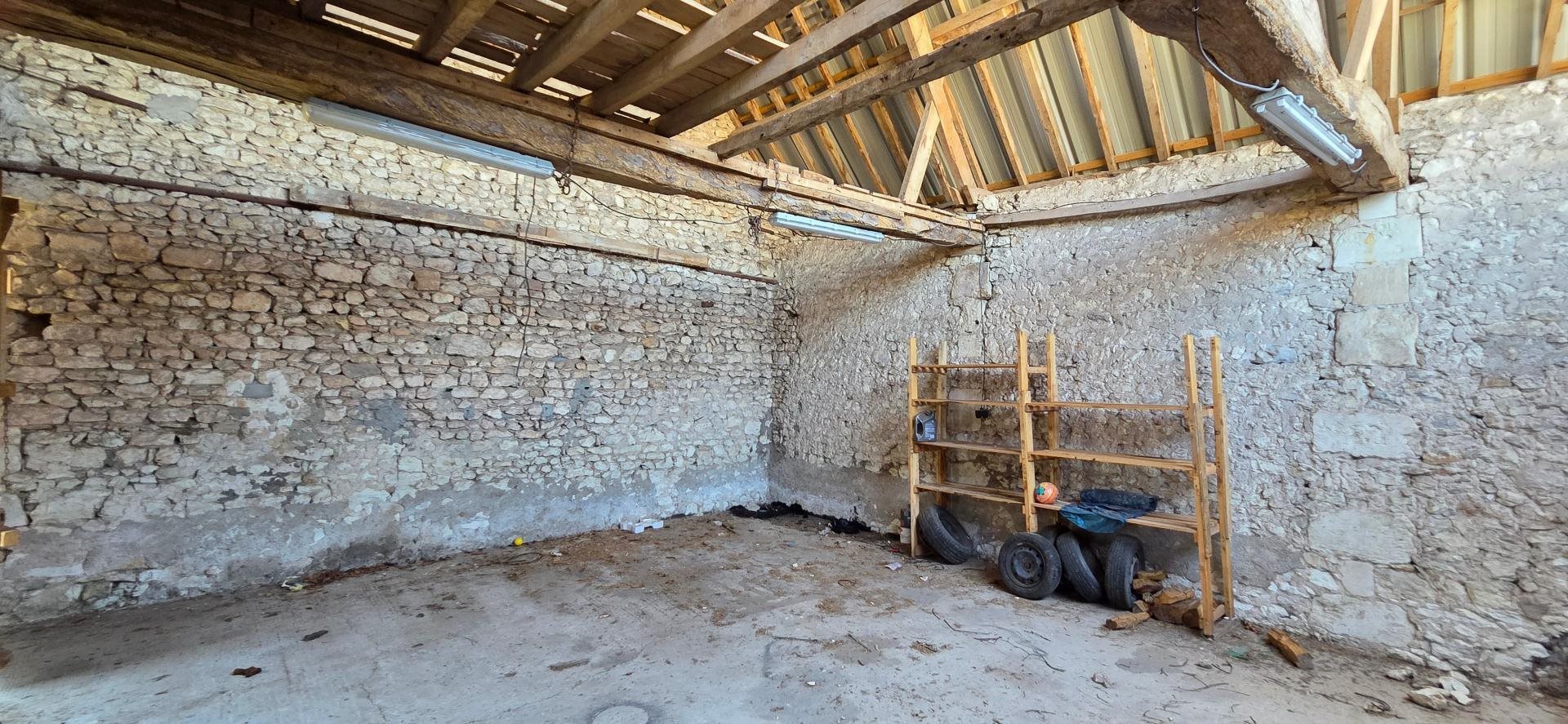 Maison à vendre, 50m², Tournon-Saint-Pierre