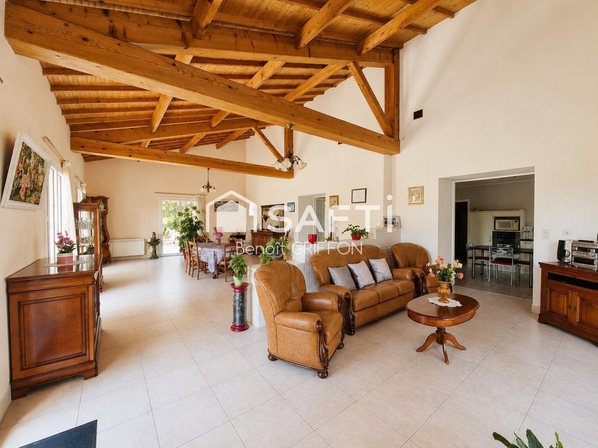 Maison à vendre, 192m², Saint-Martin-des-Tilleuls