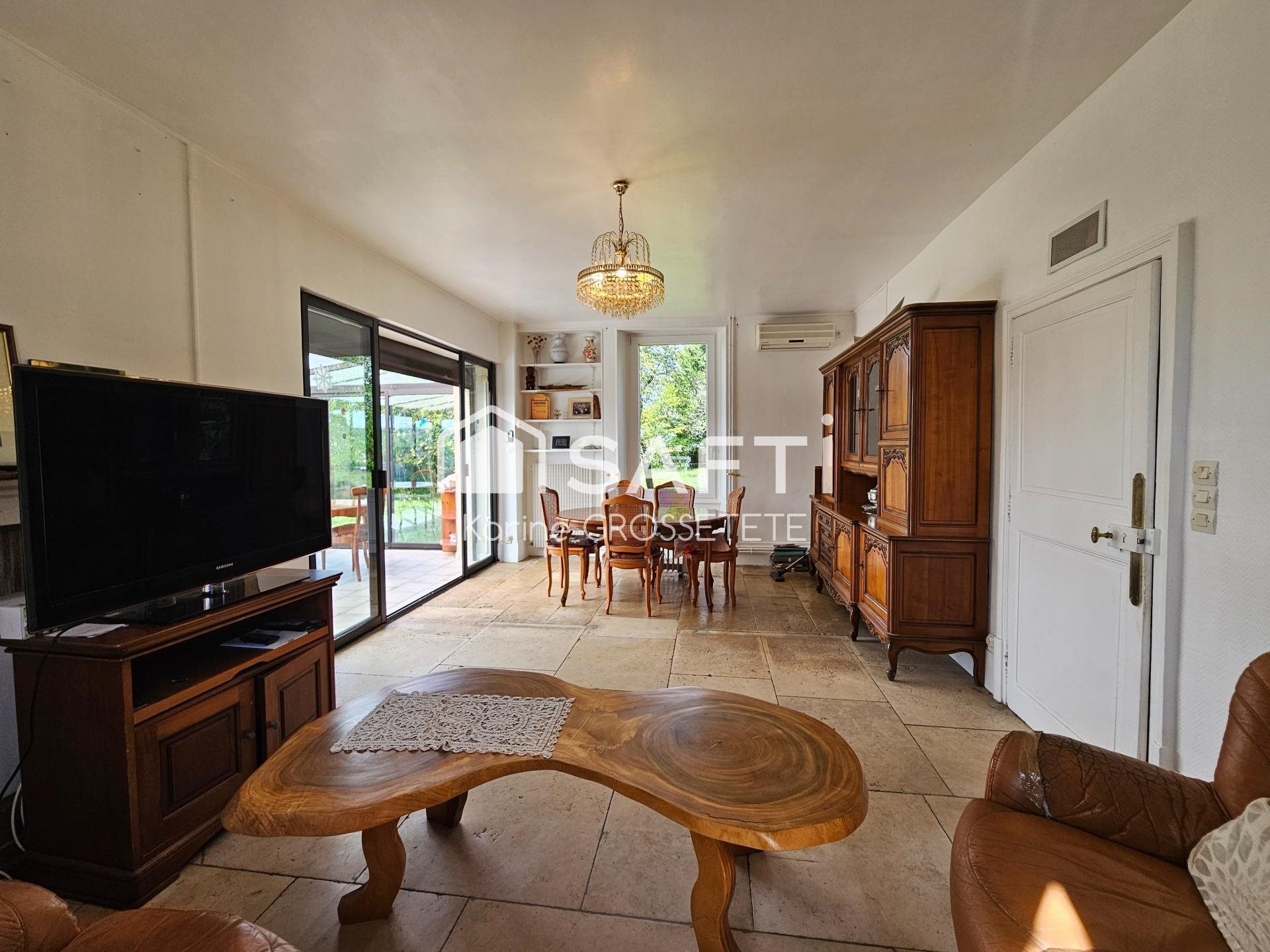 Maison à vendre, 161m², Montbard