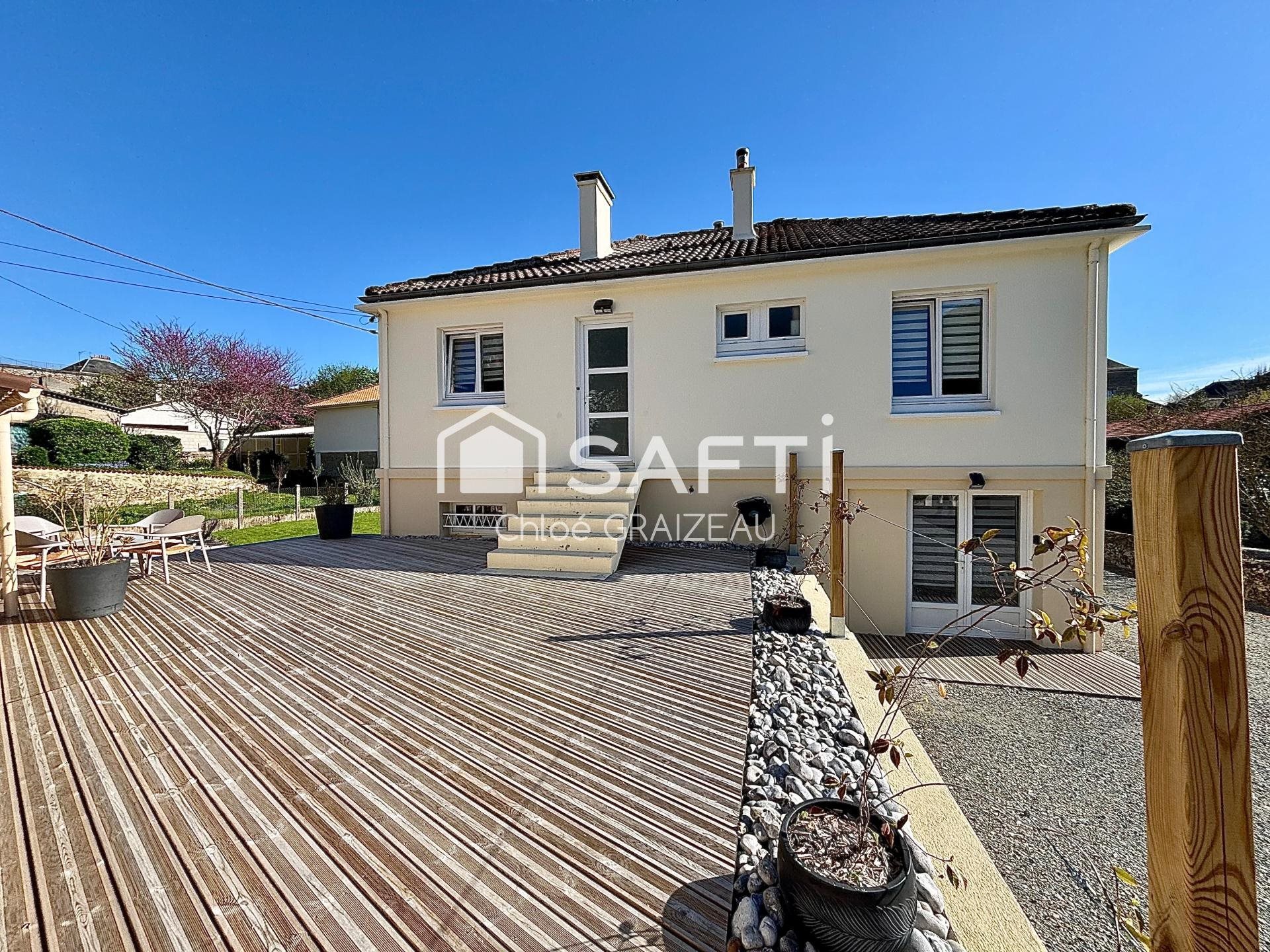 Maison à vendre, 121m², Bressuire