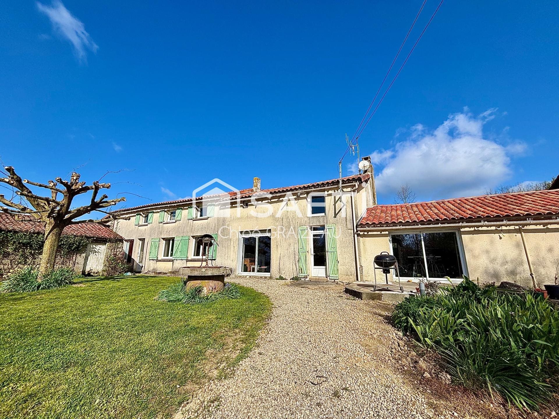 Maison à vendre, 181m², Courlay