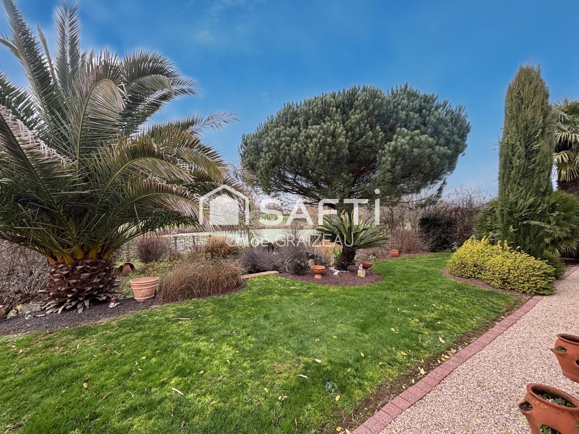 Maison à vendre, 192m², La Chapelle-Saint-Laurent