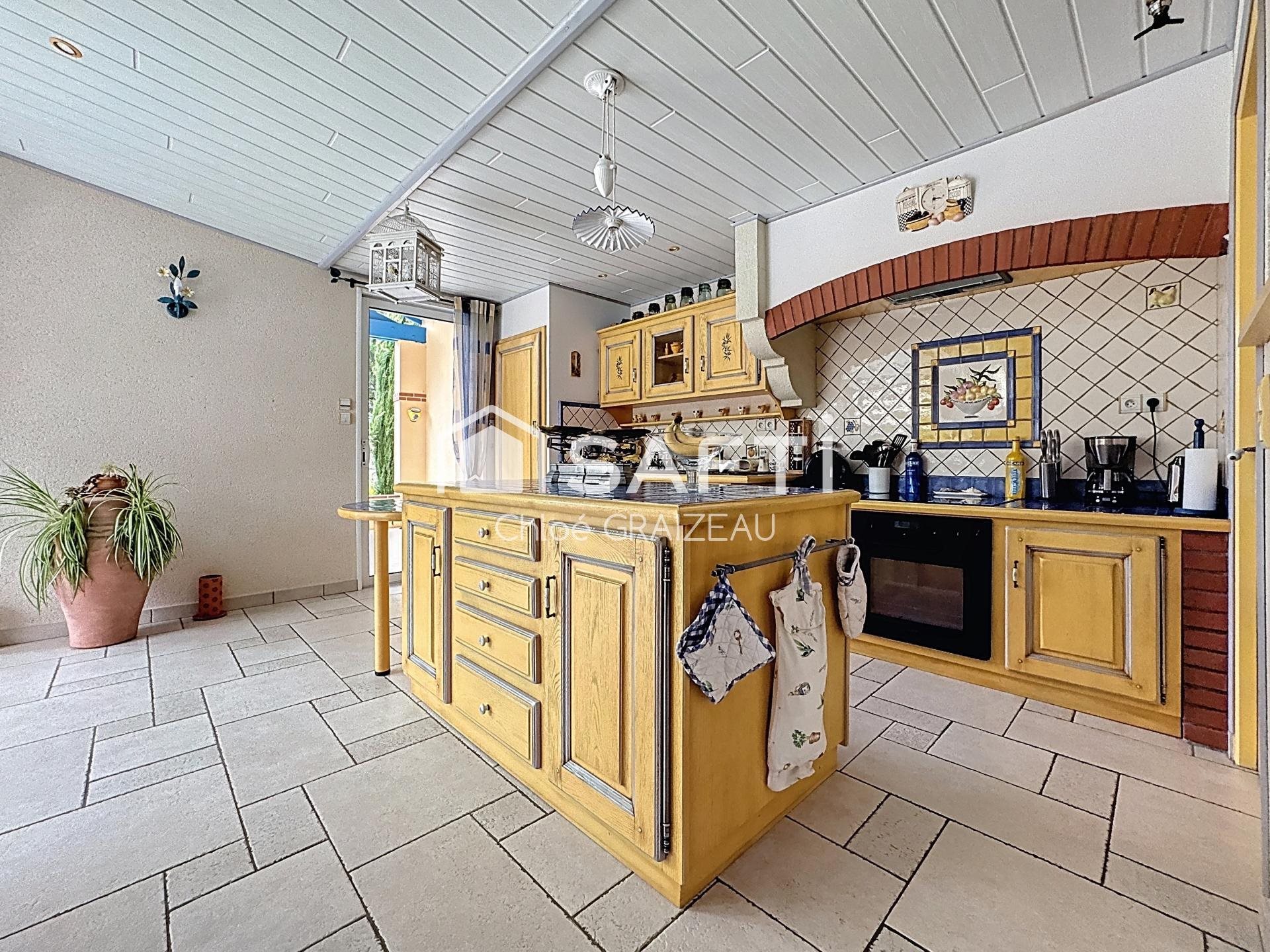 Maison à vendre, 192m², La Chapelle-Saint-Laurent