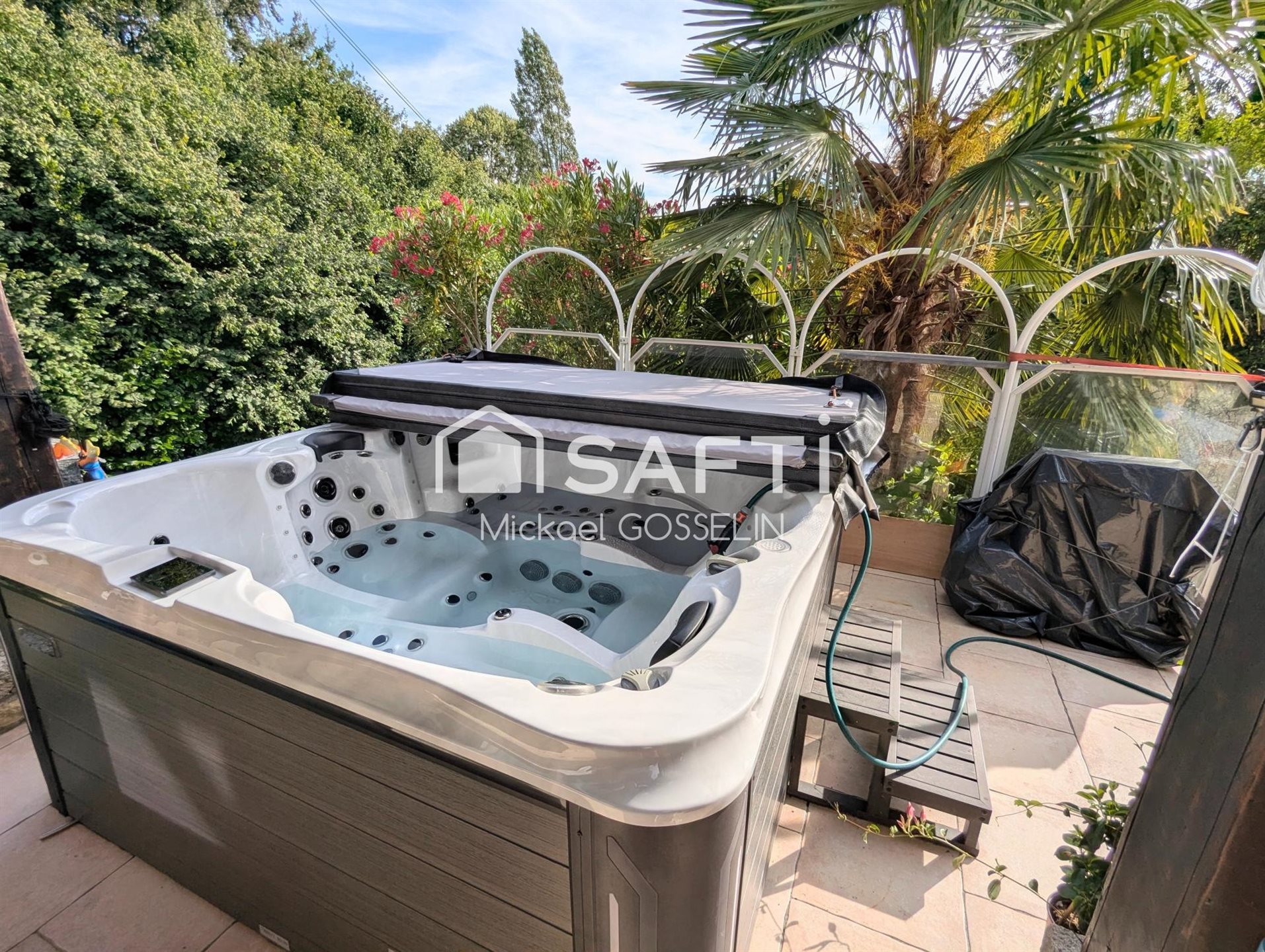 Maison à vendre, 185m², Bonneville-sur-Touques