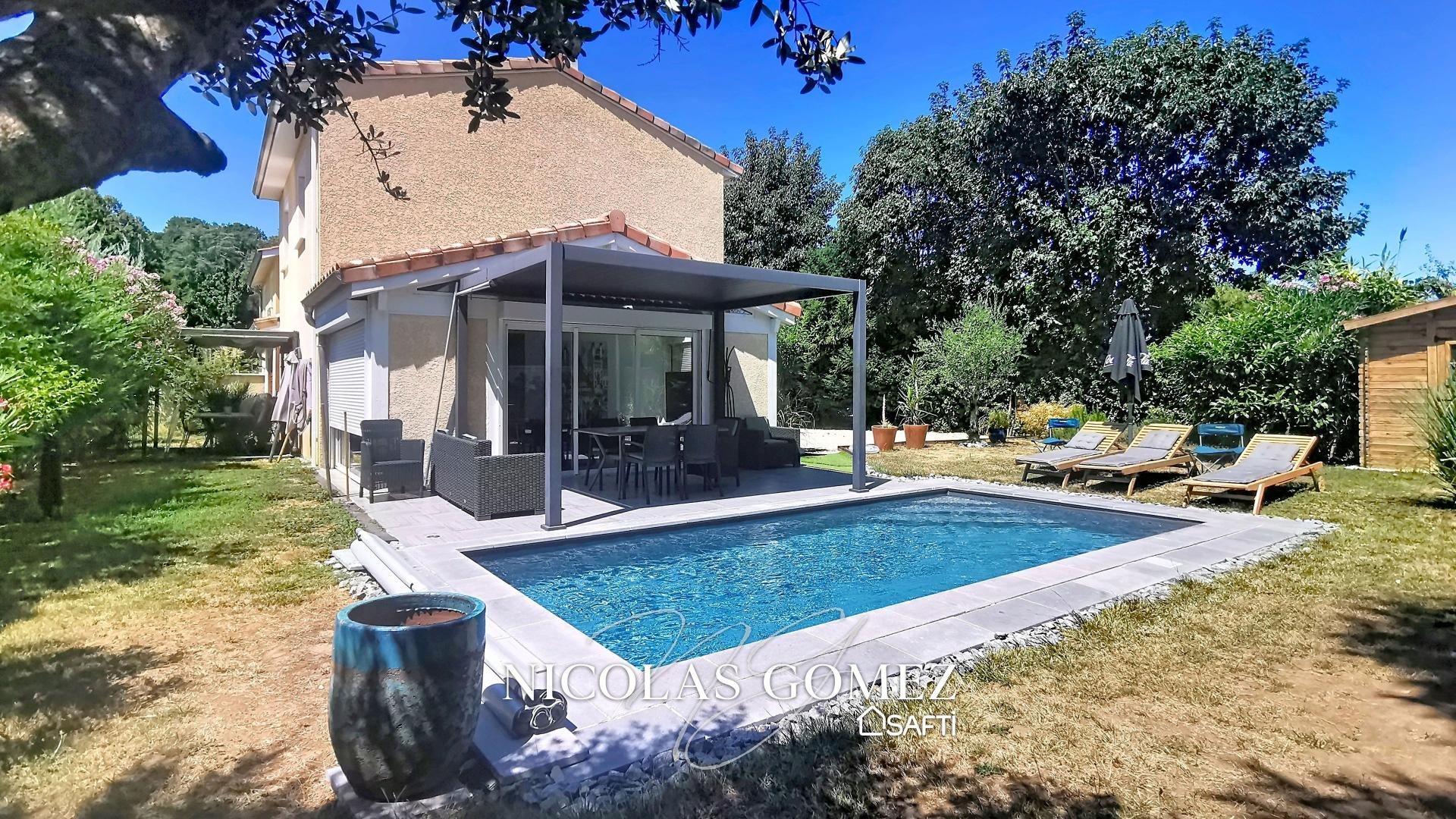 Maison à vendre, 111m², Collonges-au-Mont-d'Or