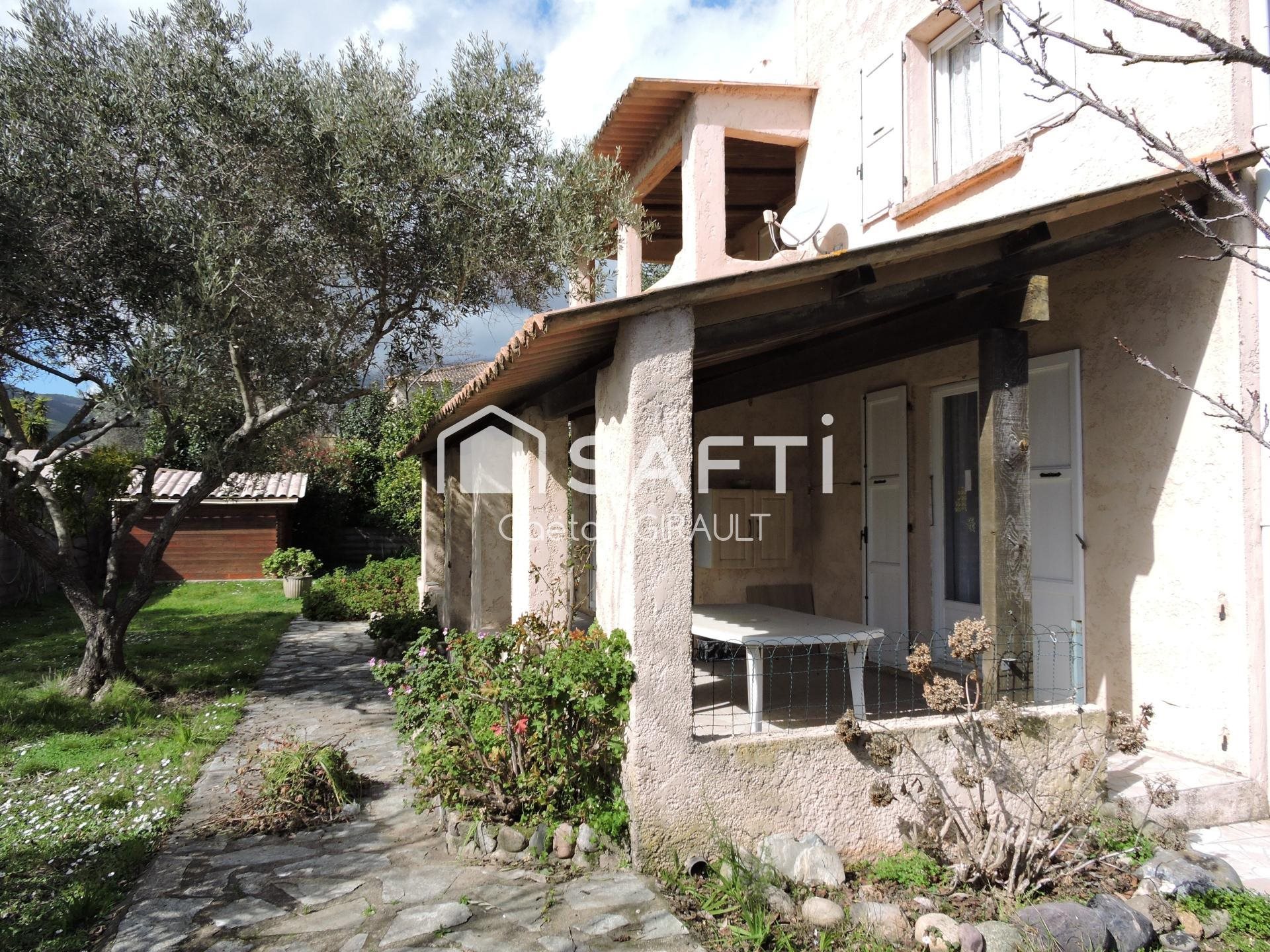 Maison à vendre, 196m², Lucciana