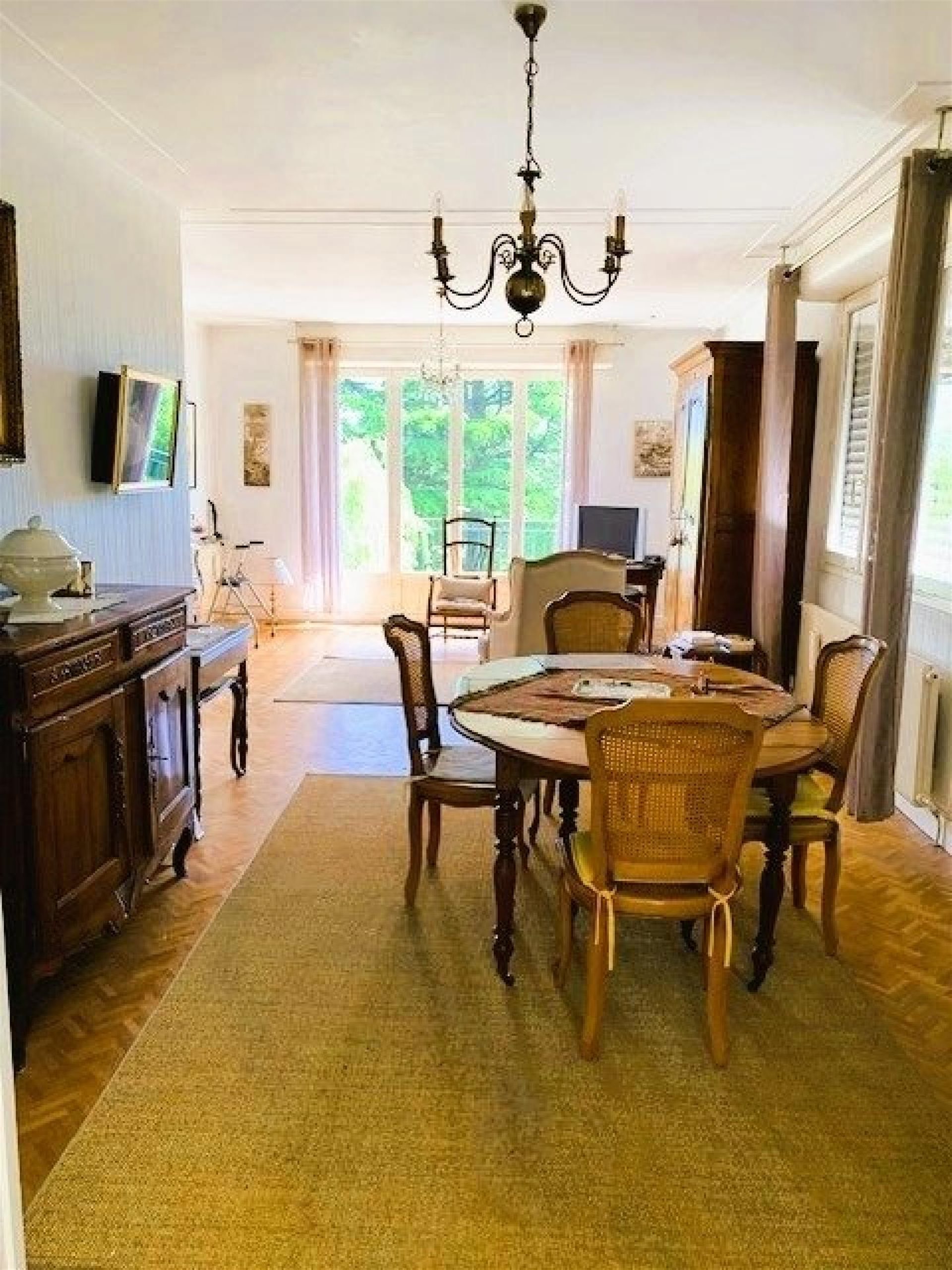 Maison à vendre, 170m², Saint-Doulchard