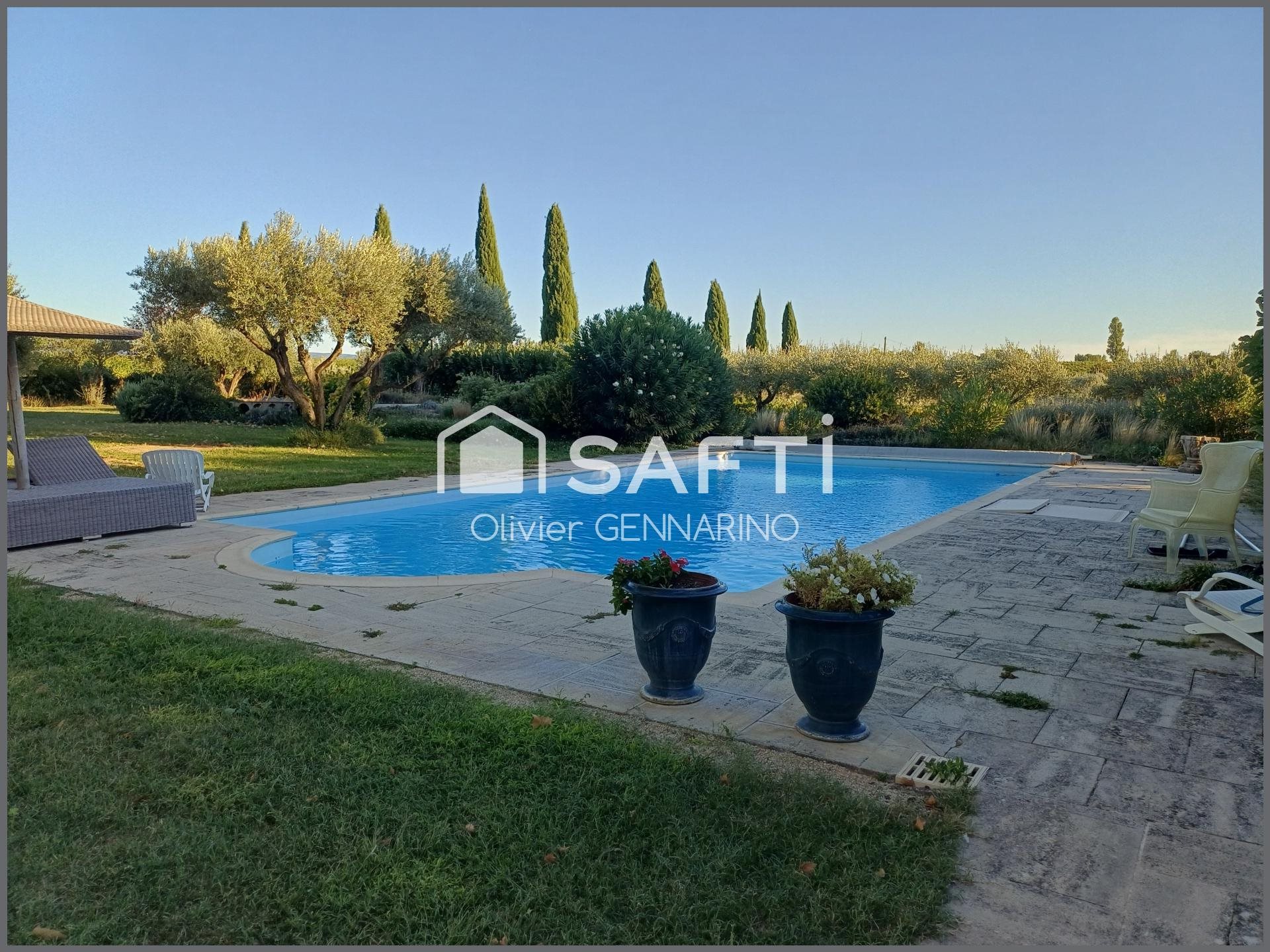 Maison à vendre, 300m², Carpentras