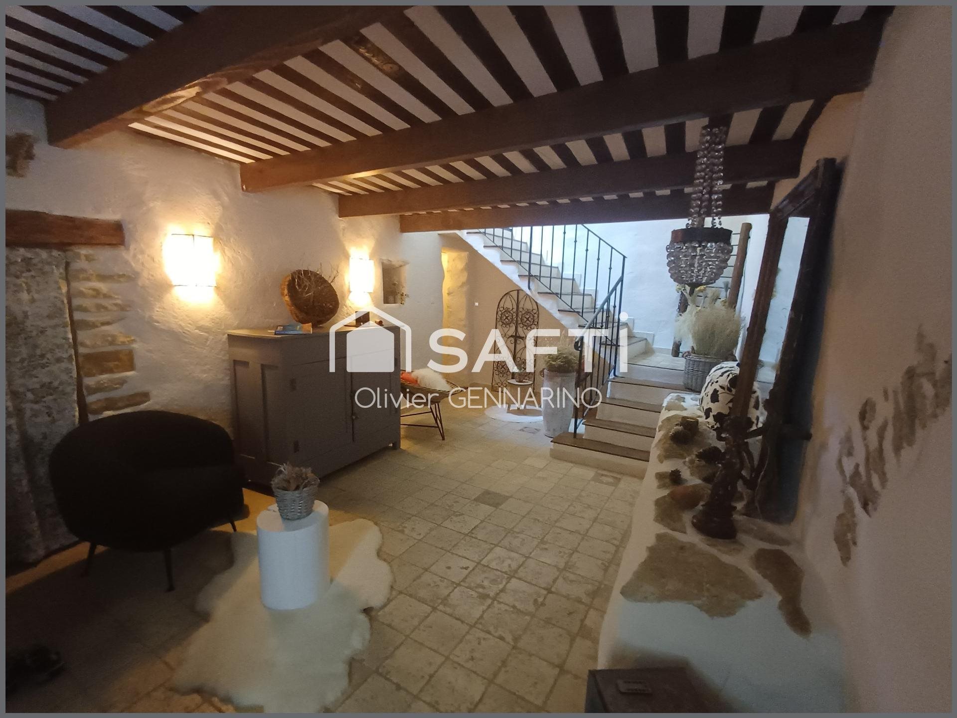 Maison à vendre, 150m², Malaucène
