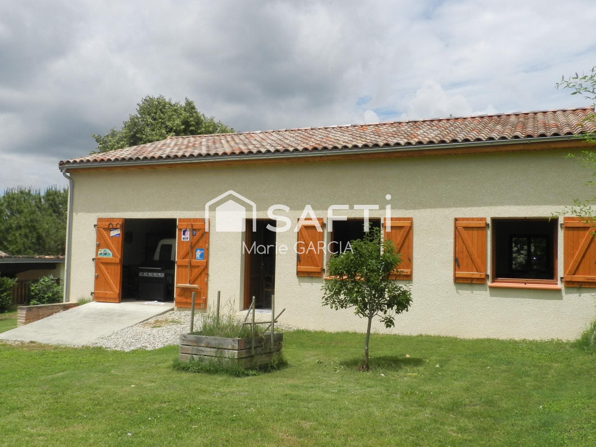 Maison à vendre, 190m², Monbéqui