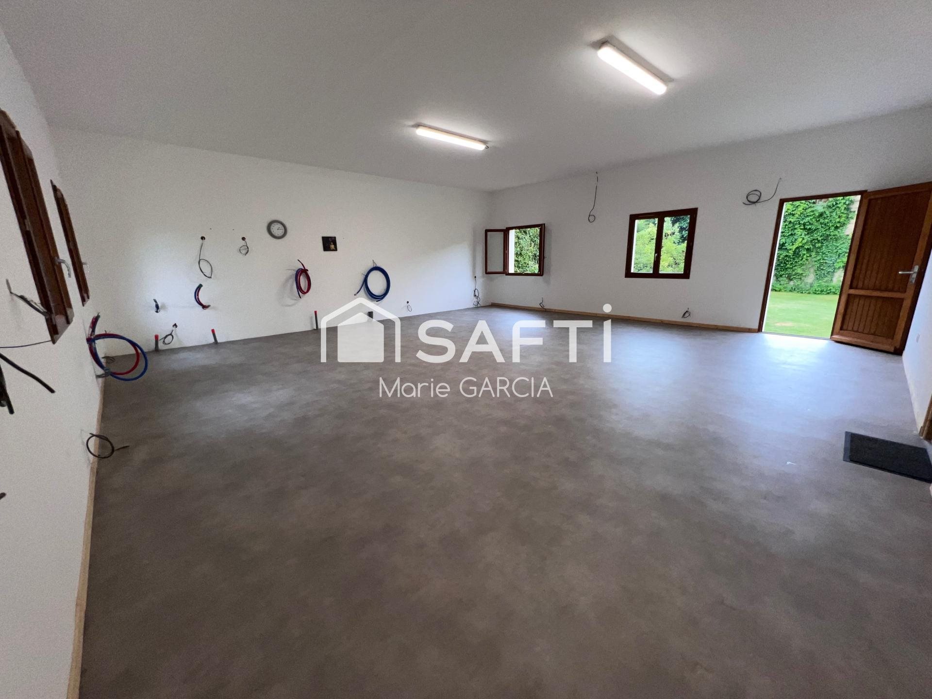 Maison à vendre, 190m², Monbéqui
