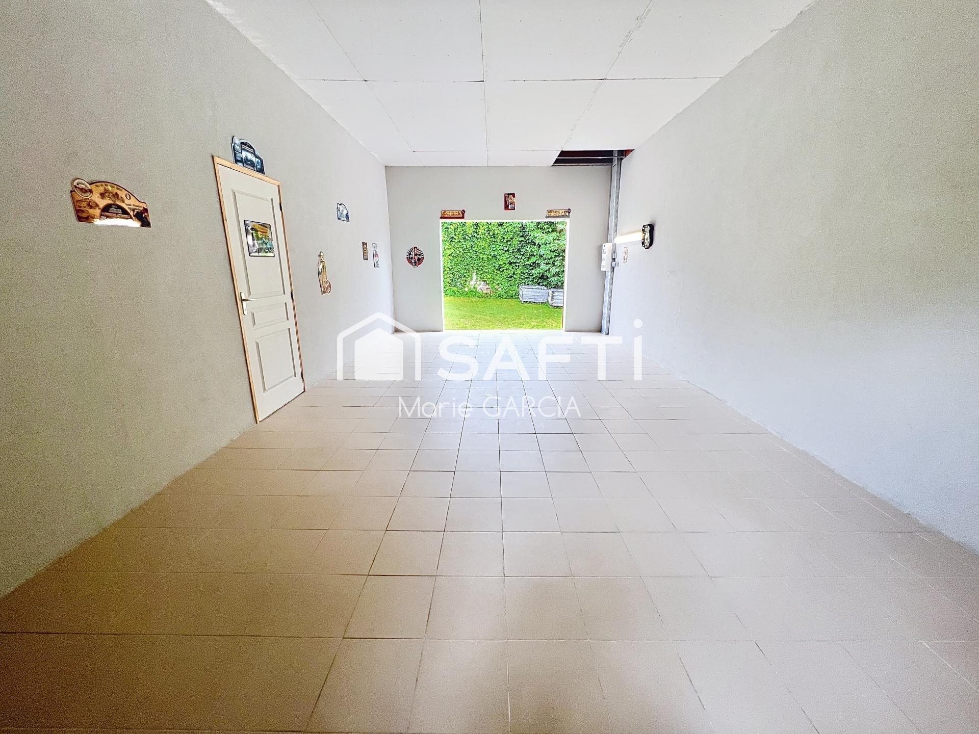 Maison à vendre, 190m², Monbéqui