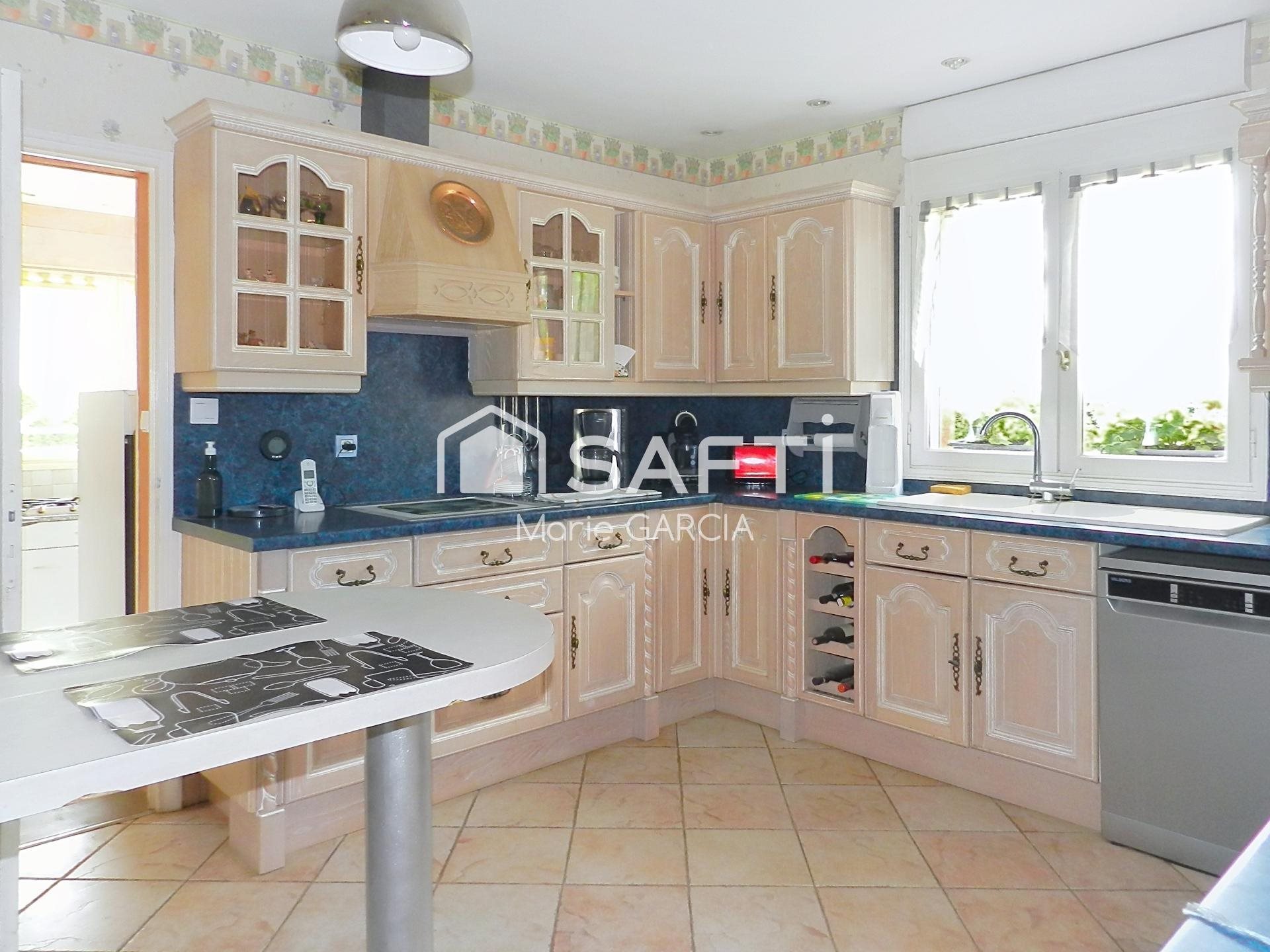 Maison à vendre, 126m², Monbéqui