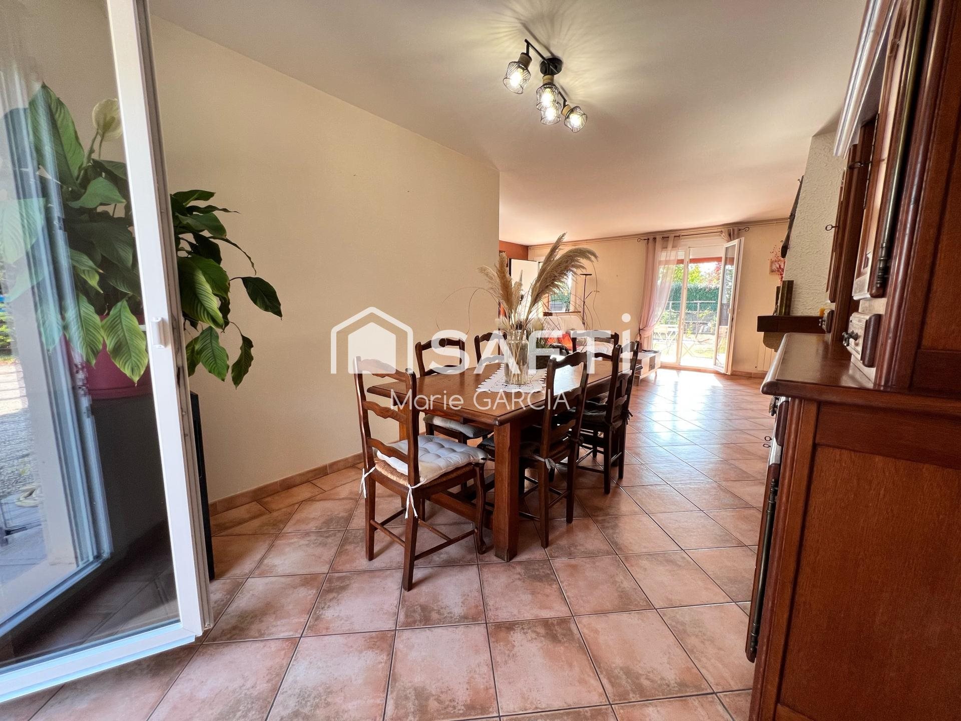 Maison à vendre, 103m², Saint-Étienne-de-Tulmont