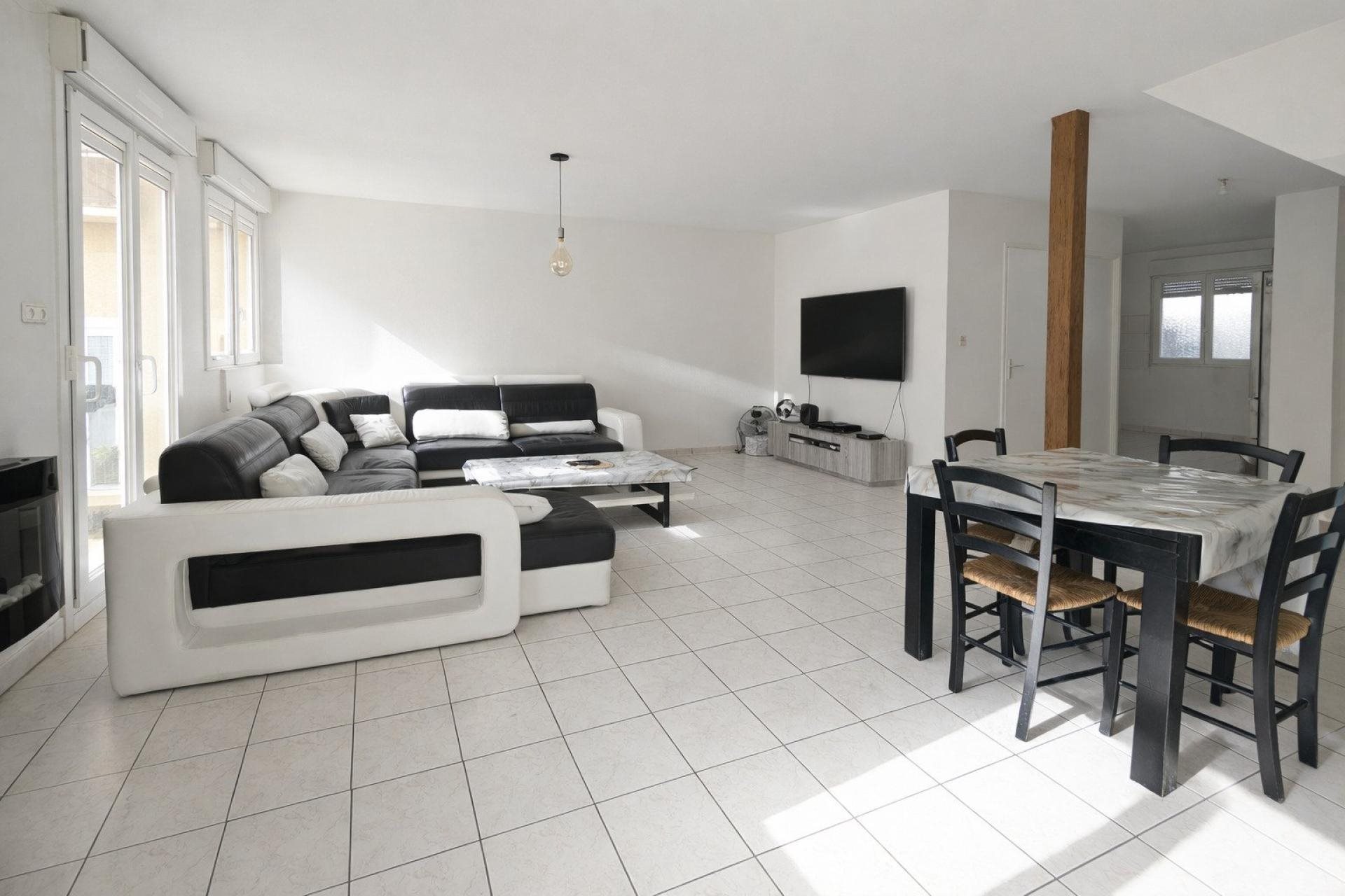 Appartement à vendre, 121m², Saint-Genix-les-Villages