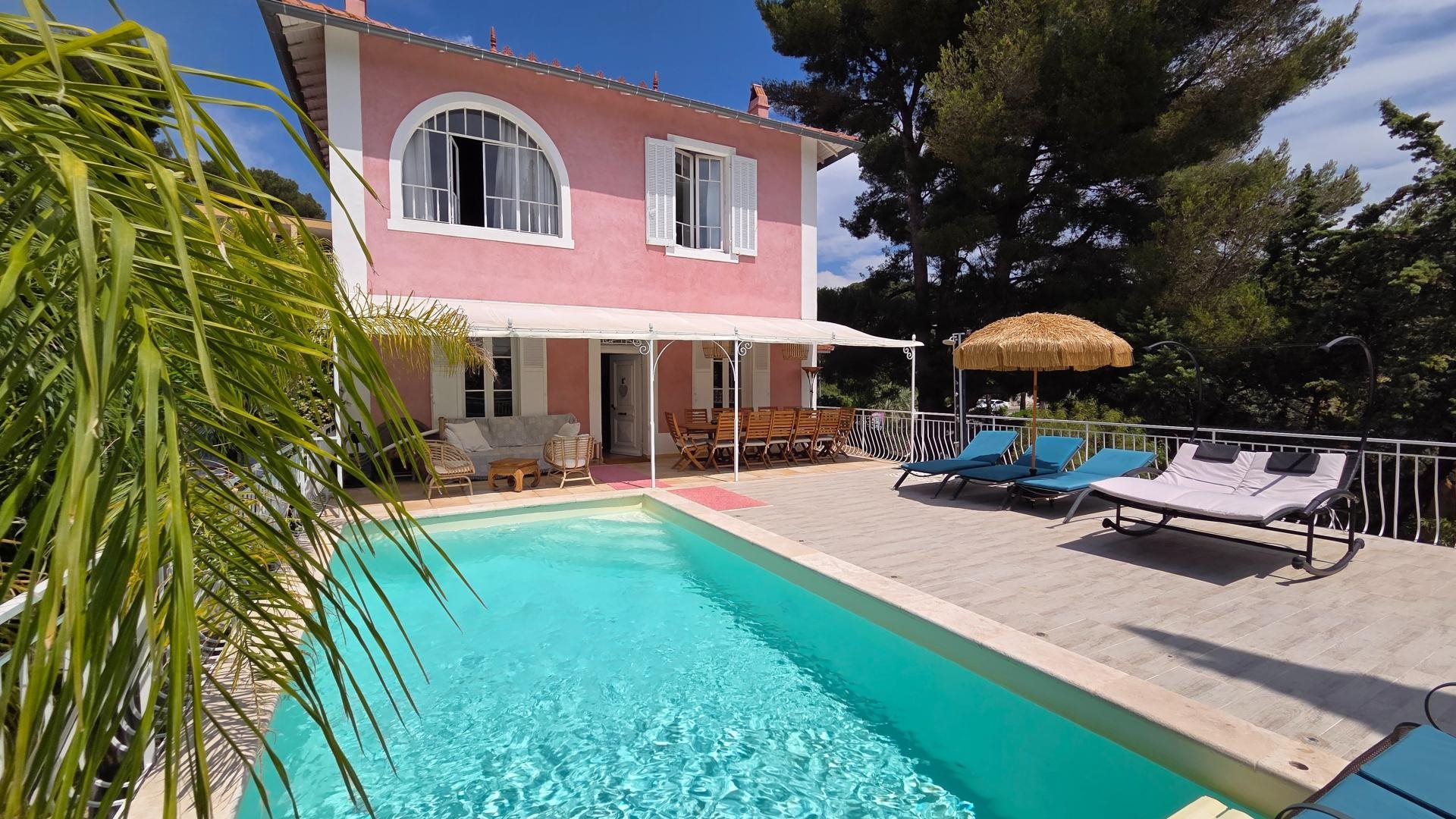 Maison à vendre, 246m², Sanary-sur-Mer