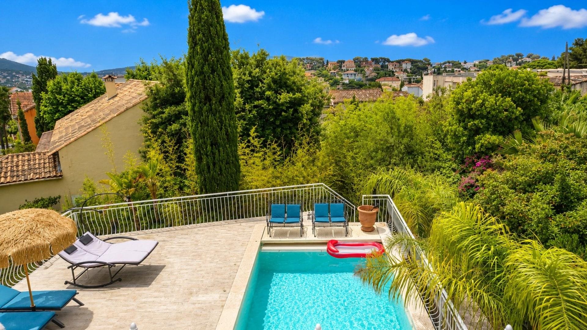 Maison à vendre, 246m², Sanary-sur-Mer