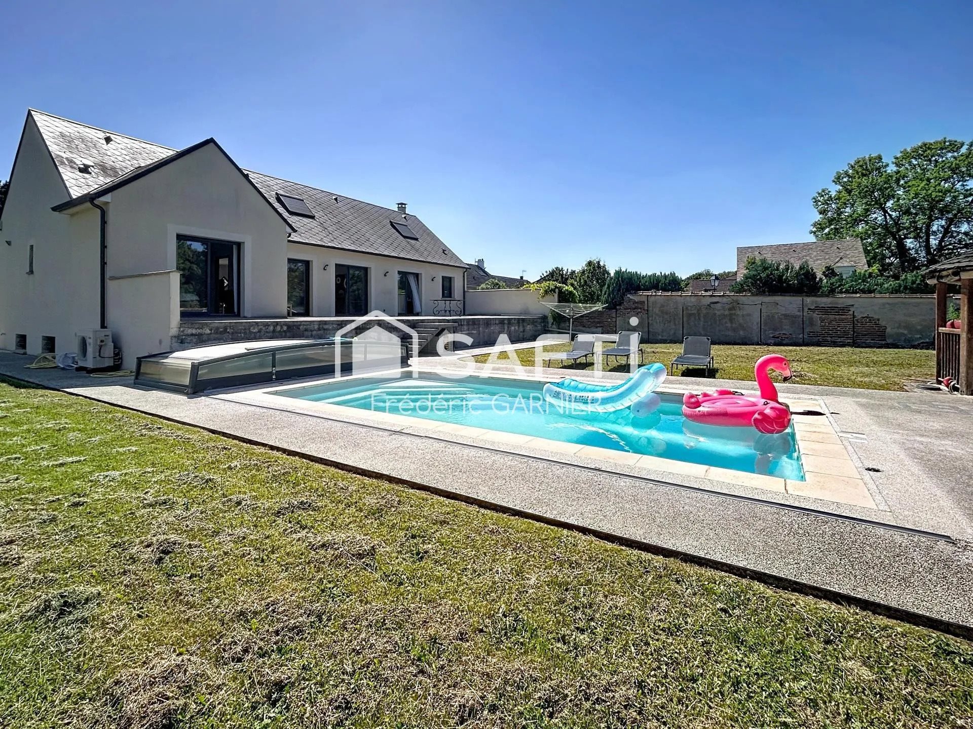 Maison à vendre, 185m², Férolles-Attilly