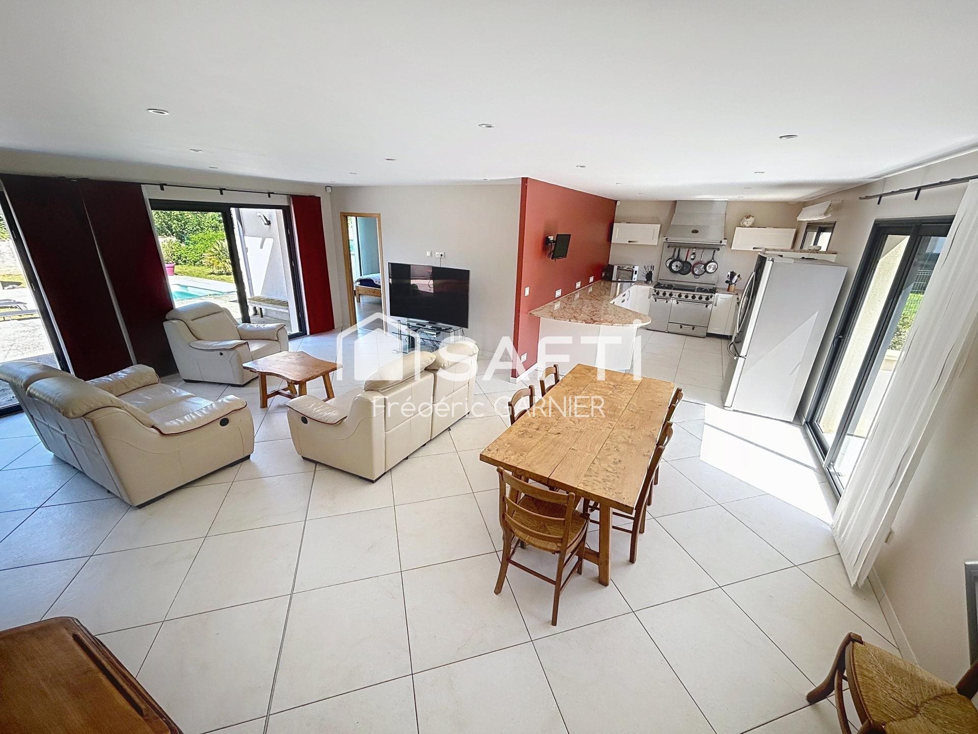 Maison à vendre, 185m², Férolles-Attilly