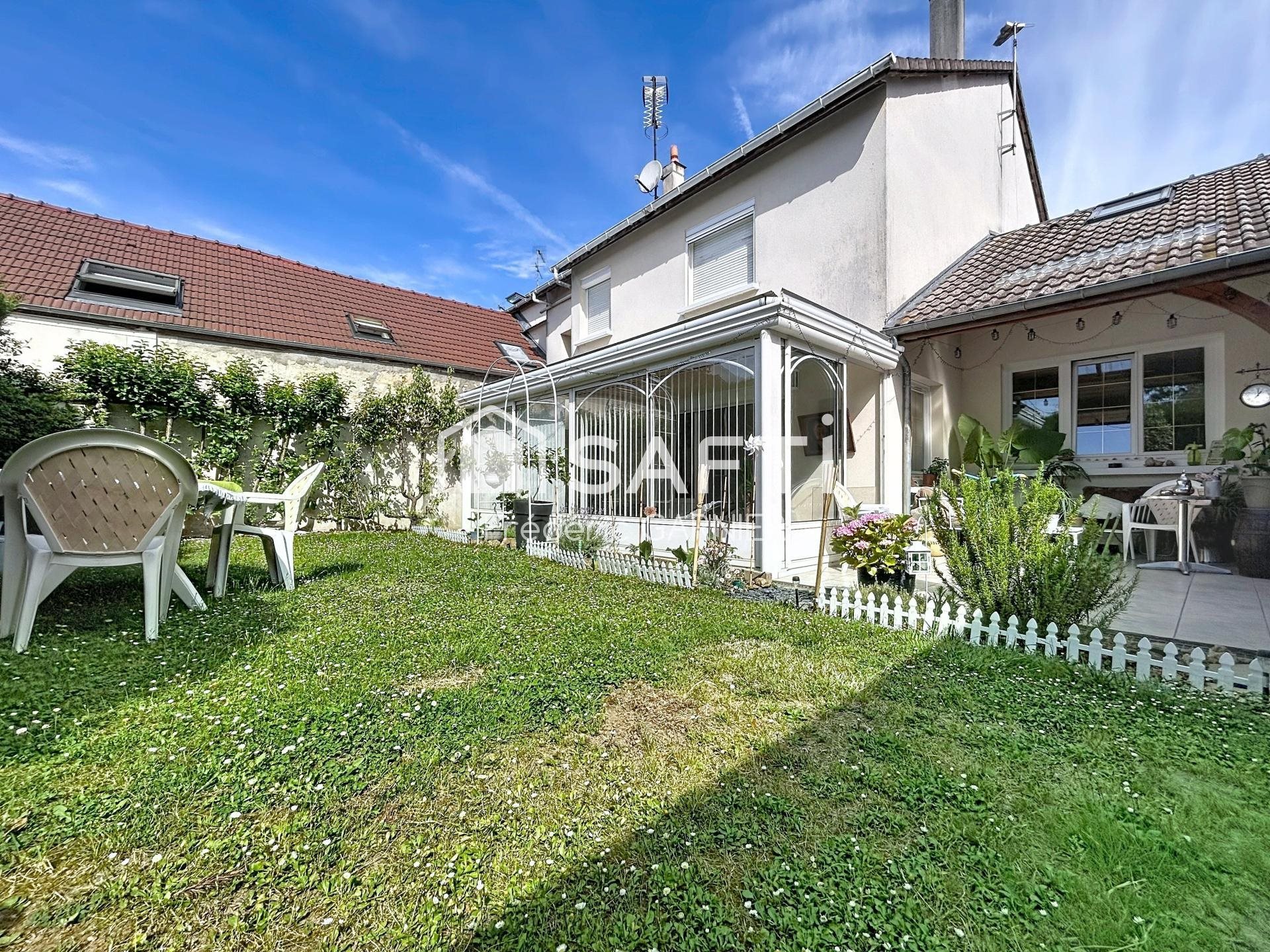 Maison à vendre, 148m², Chevry-Cossigny