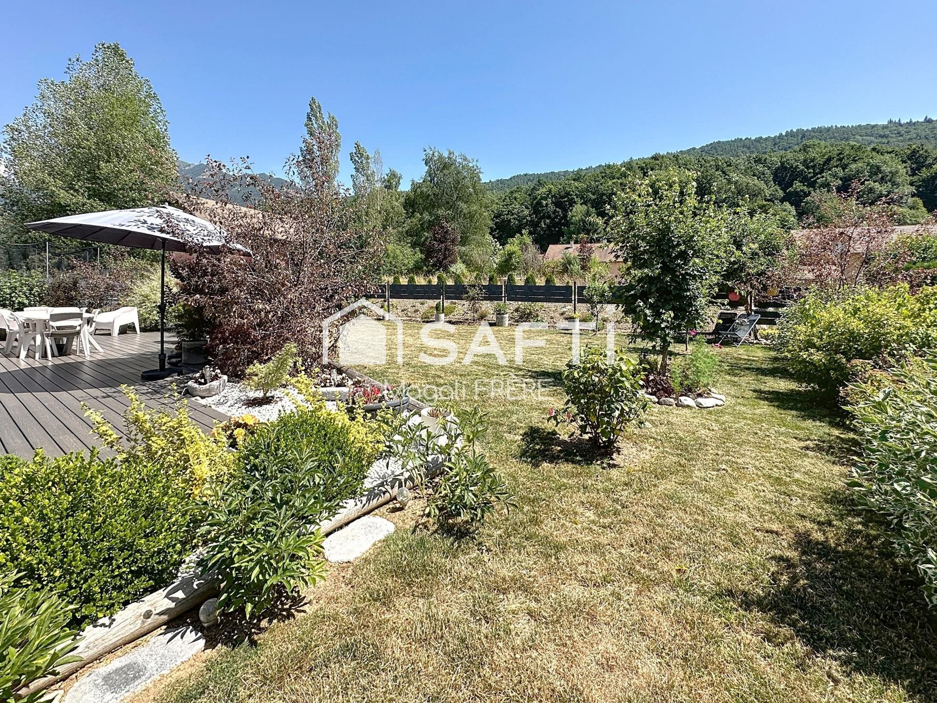 Maison à vendre, 174m², Chabottes