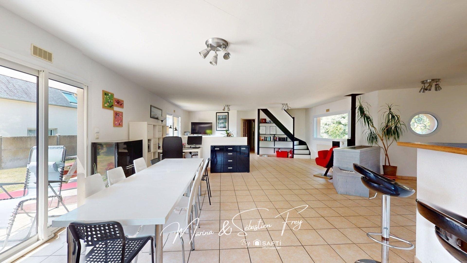 Maison à vendre, 138m², Plestin-les-Grèves